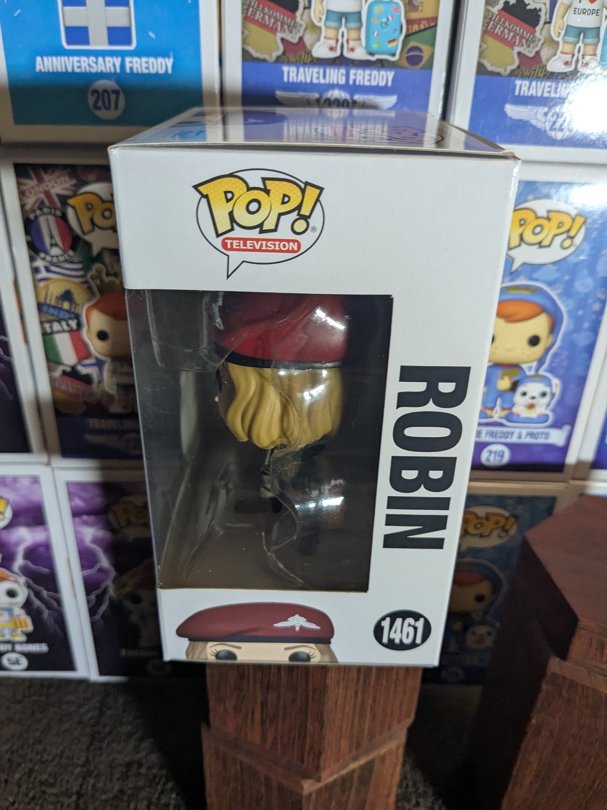 Funko pop 1461 : Robin - CapyToys