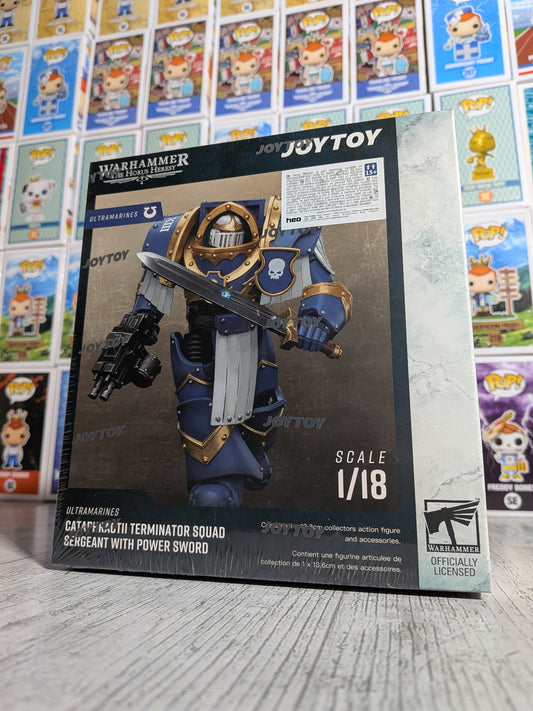 JoyToy Warhammer The Horus Heresy - Ultramarines Cataphractii Terminator Squad Sergeant with Power Sword (13,6cm)