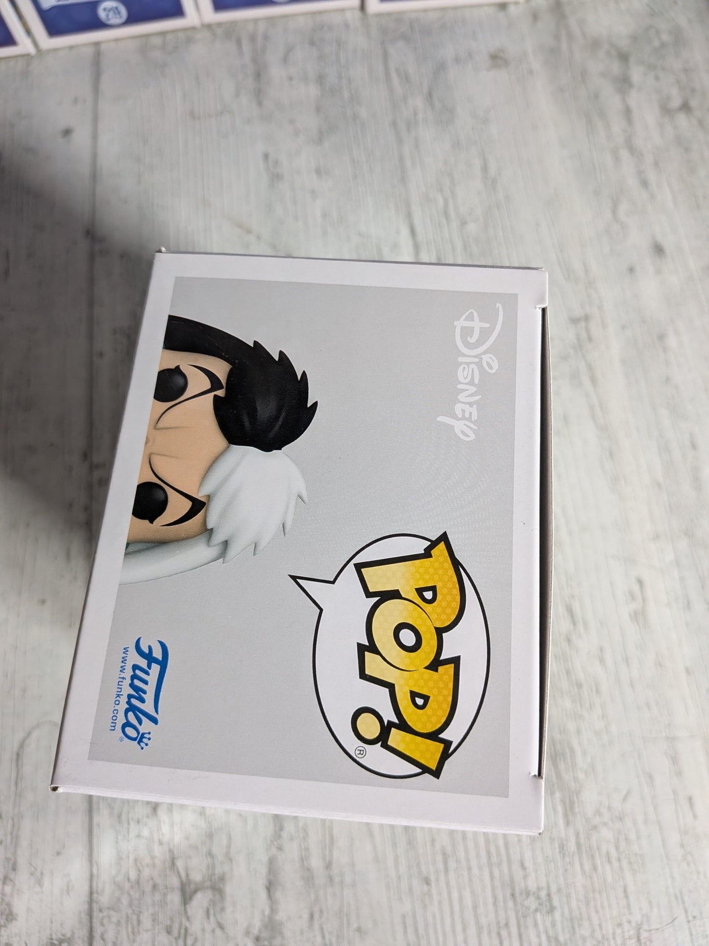 Funko pop Disney Villains #1083 - Crudelia De Vil
