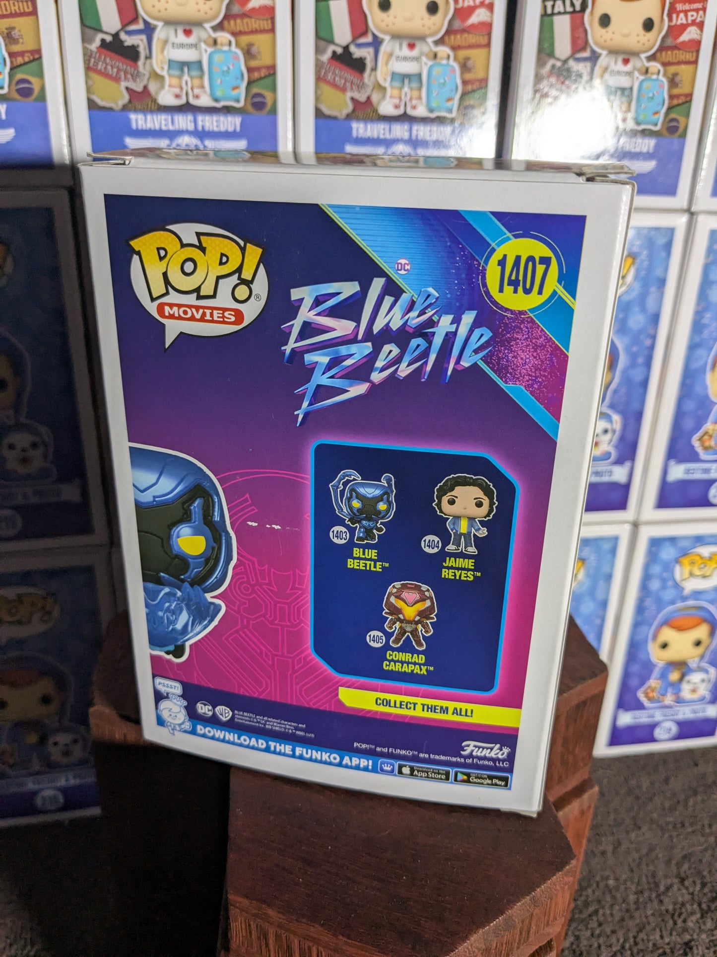 Funko pop 1407 : Blue Beetle (Glow)