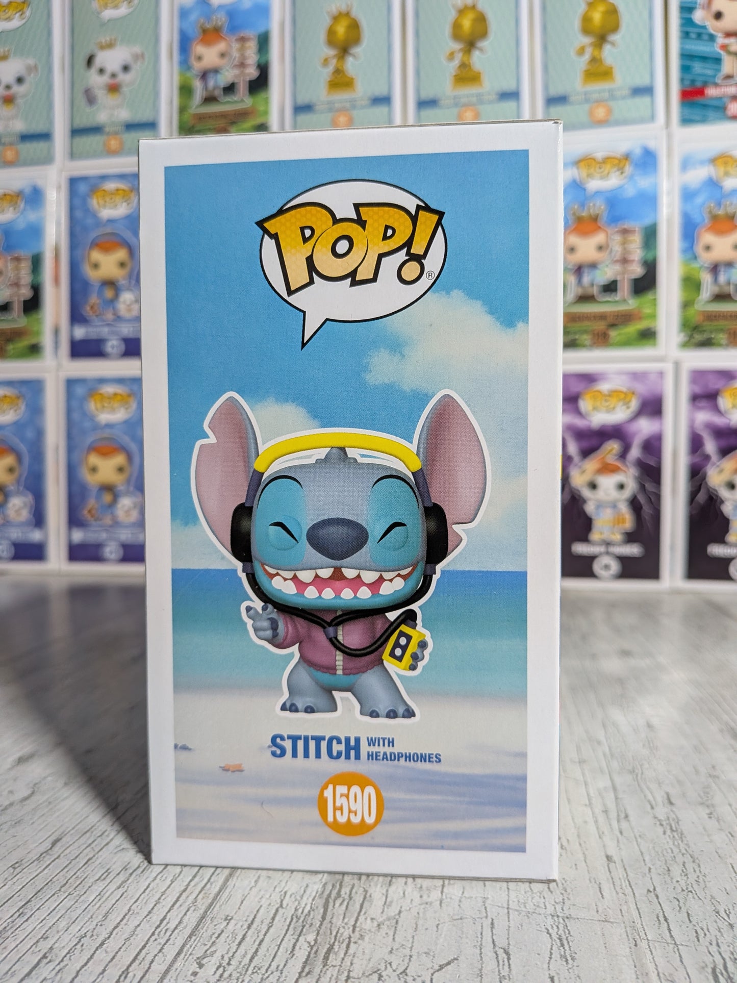Funko Pop Disney #1590 - Stitch mit Kopfhörern (9500 STÜCK)