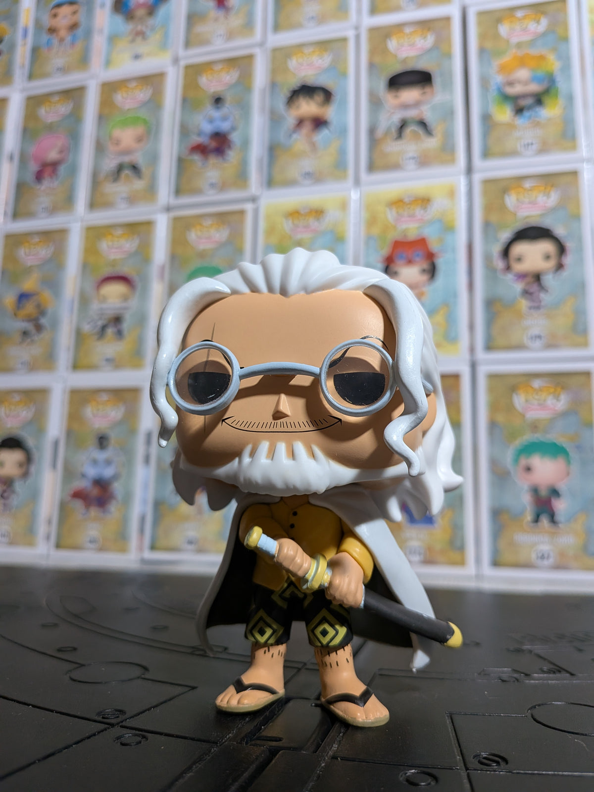 Funko Pop! Plus One Piece #2150 - Silvers Rayleigh (Special Edition)