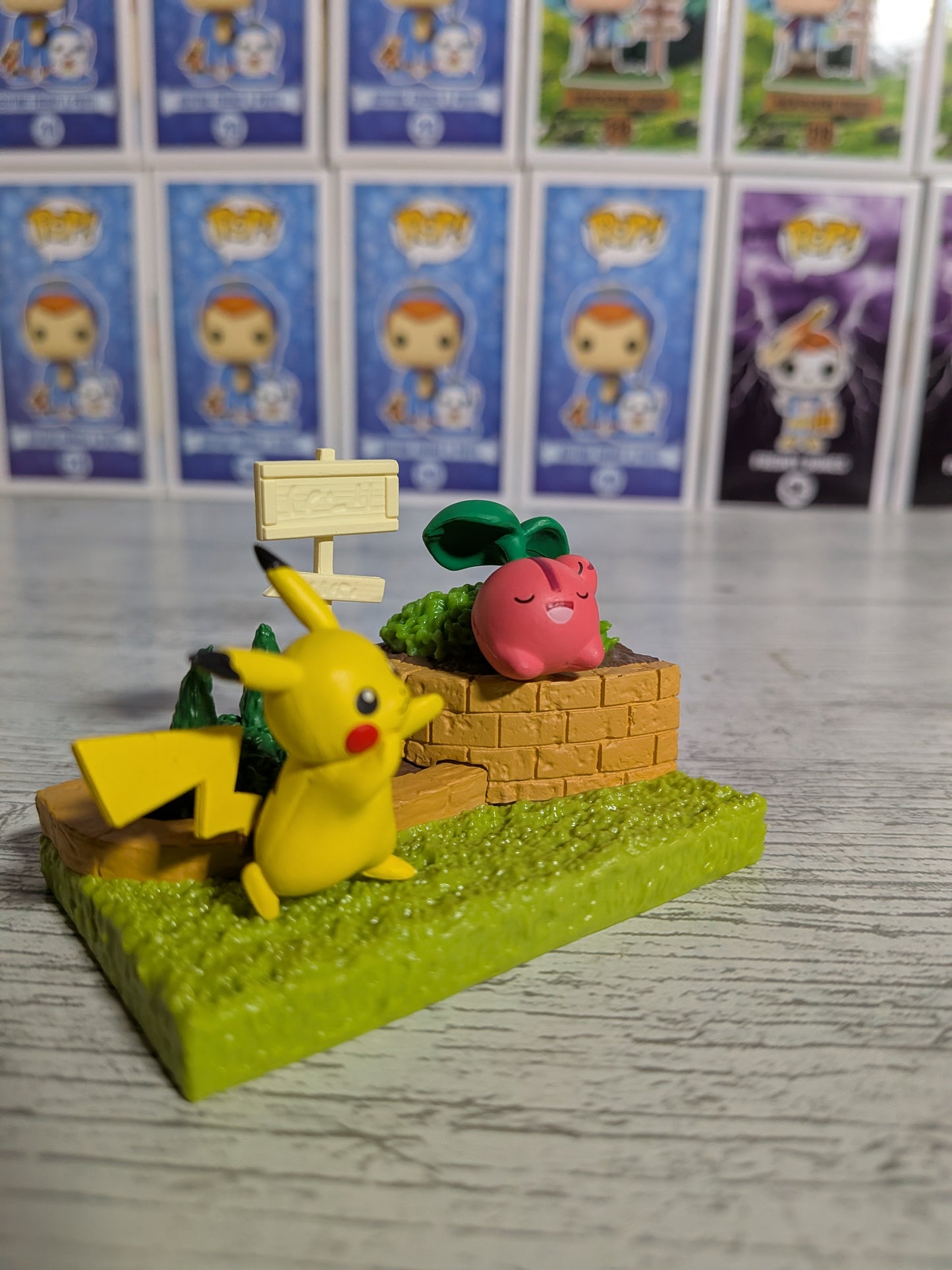Re-Ment Pokémon - Pikachu & Granivol / Hoppip - Pokémon Garden