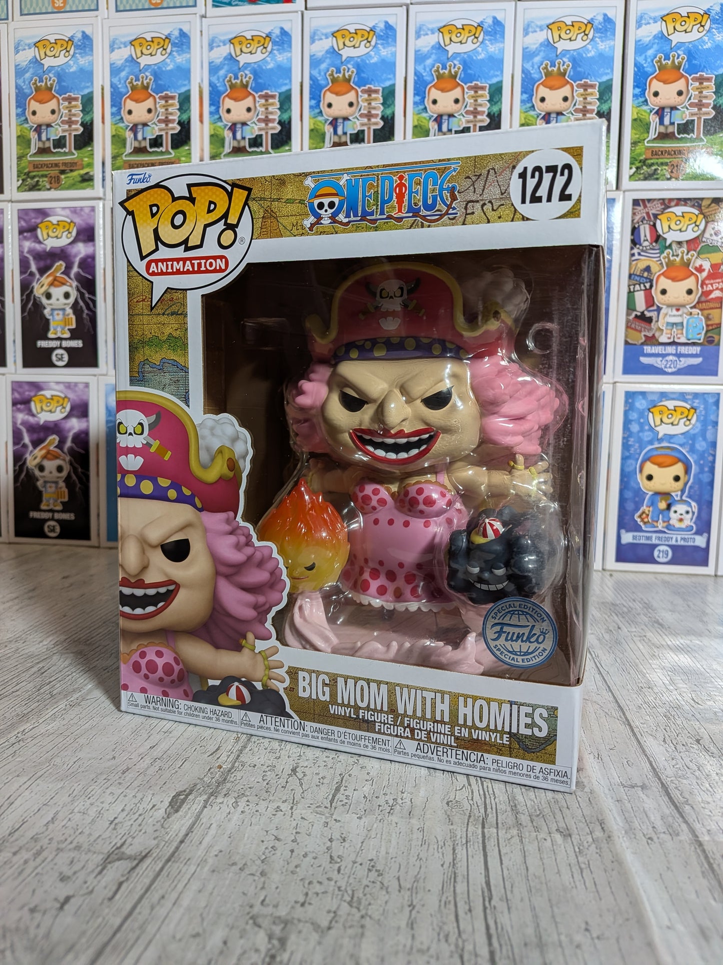 Funko Pop One Piece #1272 – Big Mom mit ihren Freunden
