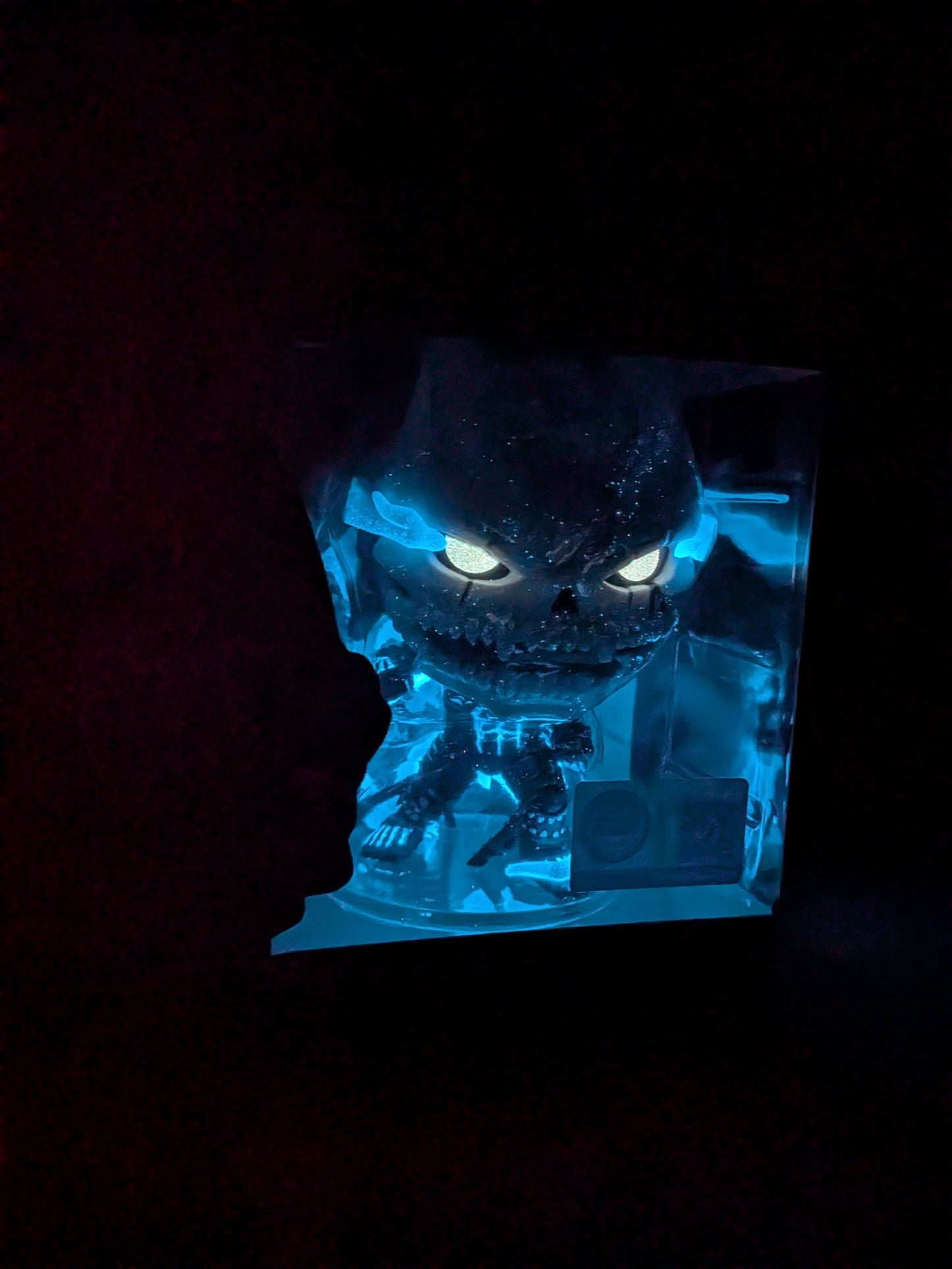 Funko pop Kaiju No. 8 #2084 - Kaiju No. 8 (Chase)