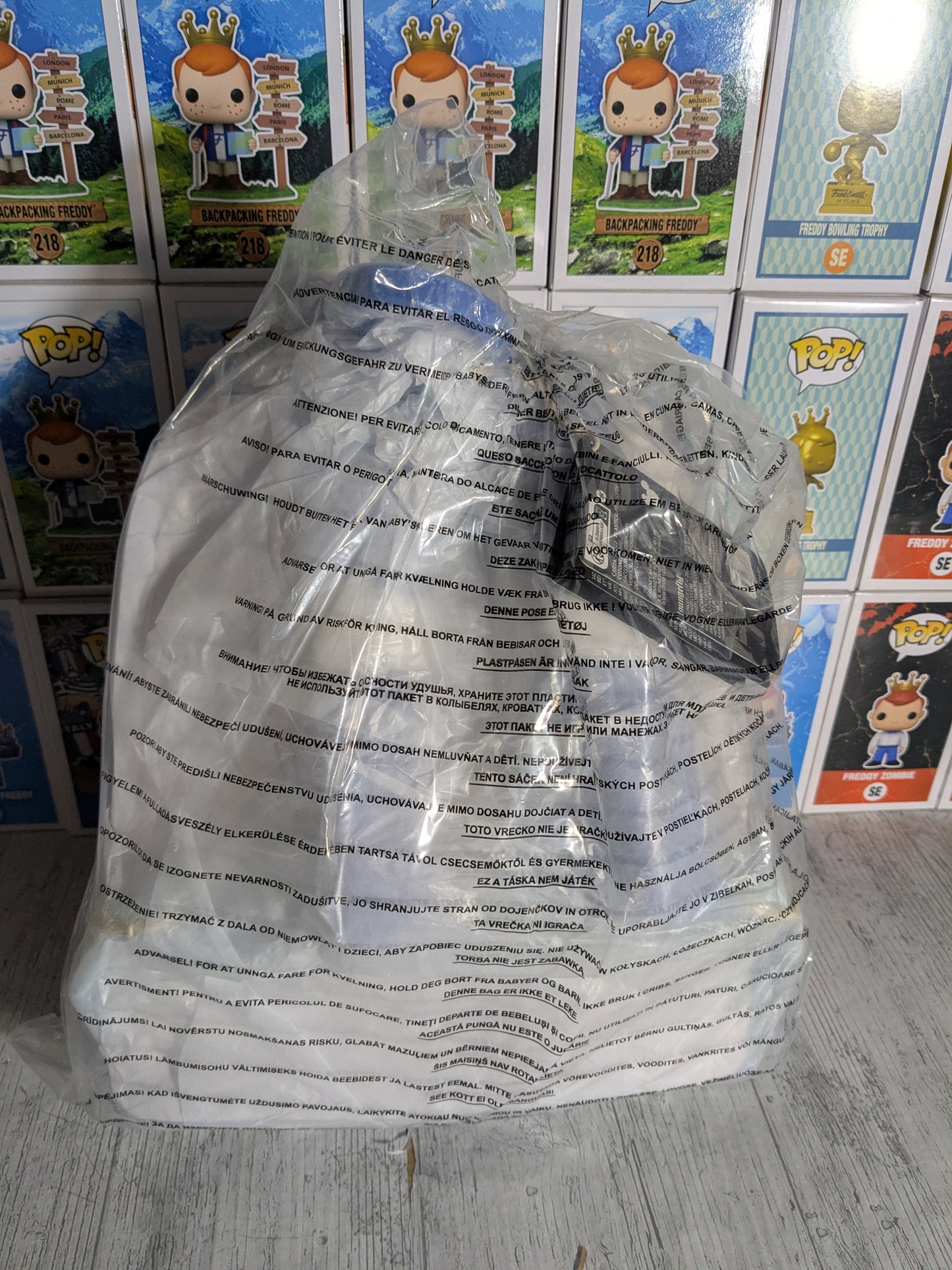 Loungefly : Winnie the Pooh Advent Calendar Mini Backpack ❄️