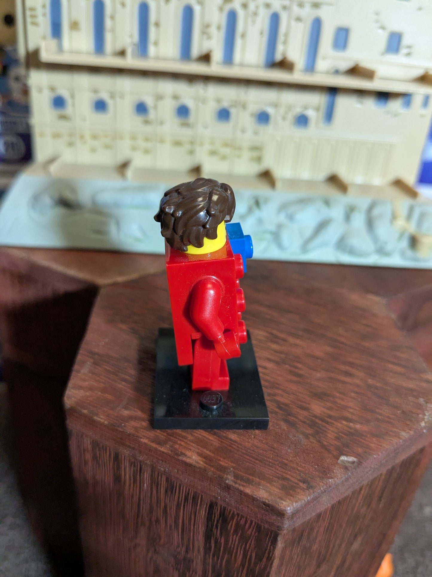 Lego Minifigures : Brick Suit Guy (lire description)