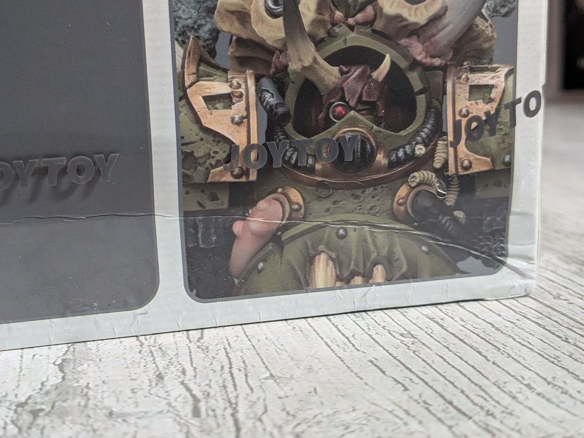 JoyToy Warhammer 40k - Death Guard Deathshroud Terminator Champion (14cm)