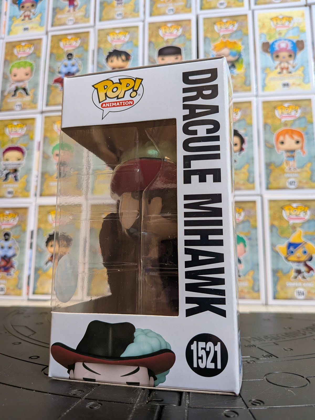 Funko Pop! One Piece #1521 - Dracule Mihawk (Funko Exclusive)