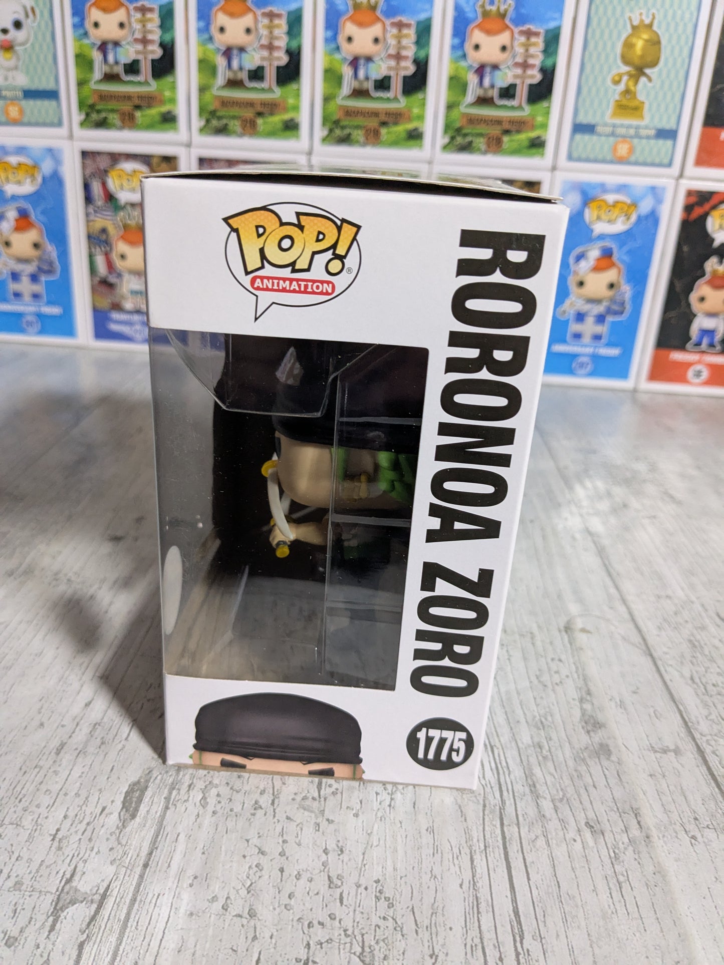 Funko pop 1775 : Roronoa Zoro (Chase)