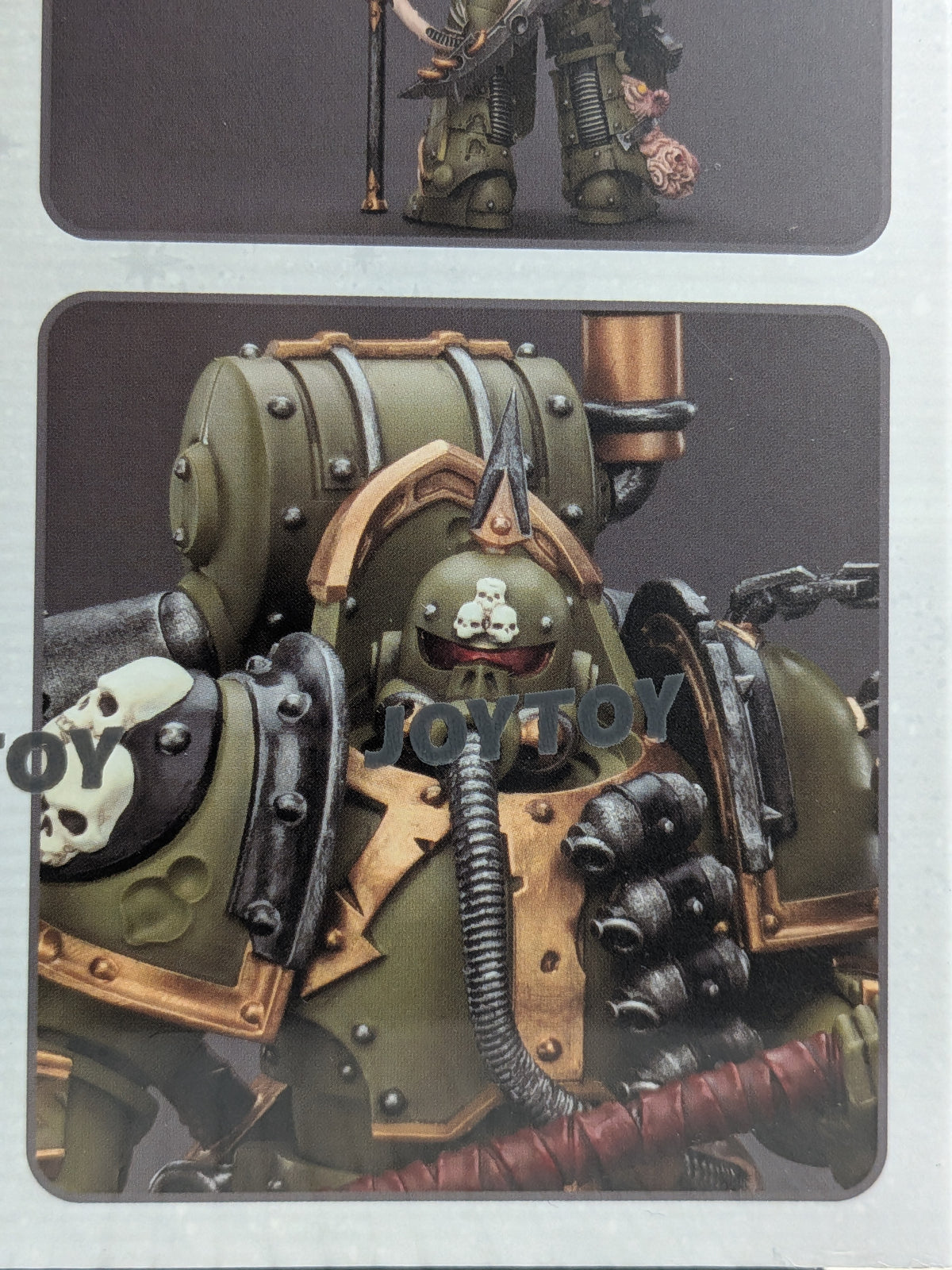 JoyToy Warhammer 40k - Death Guard Plague Marine Icon Bearer (12.2cm)