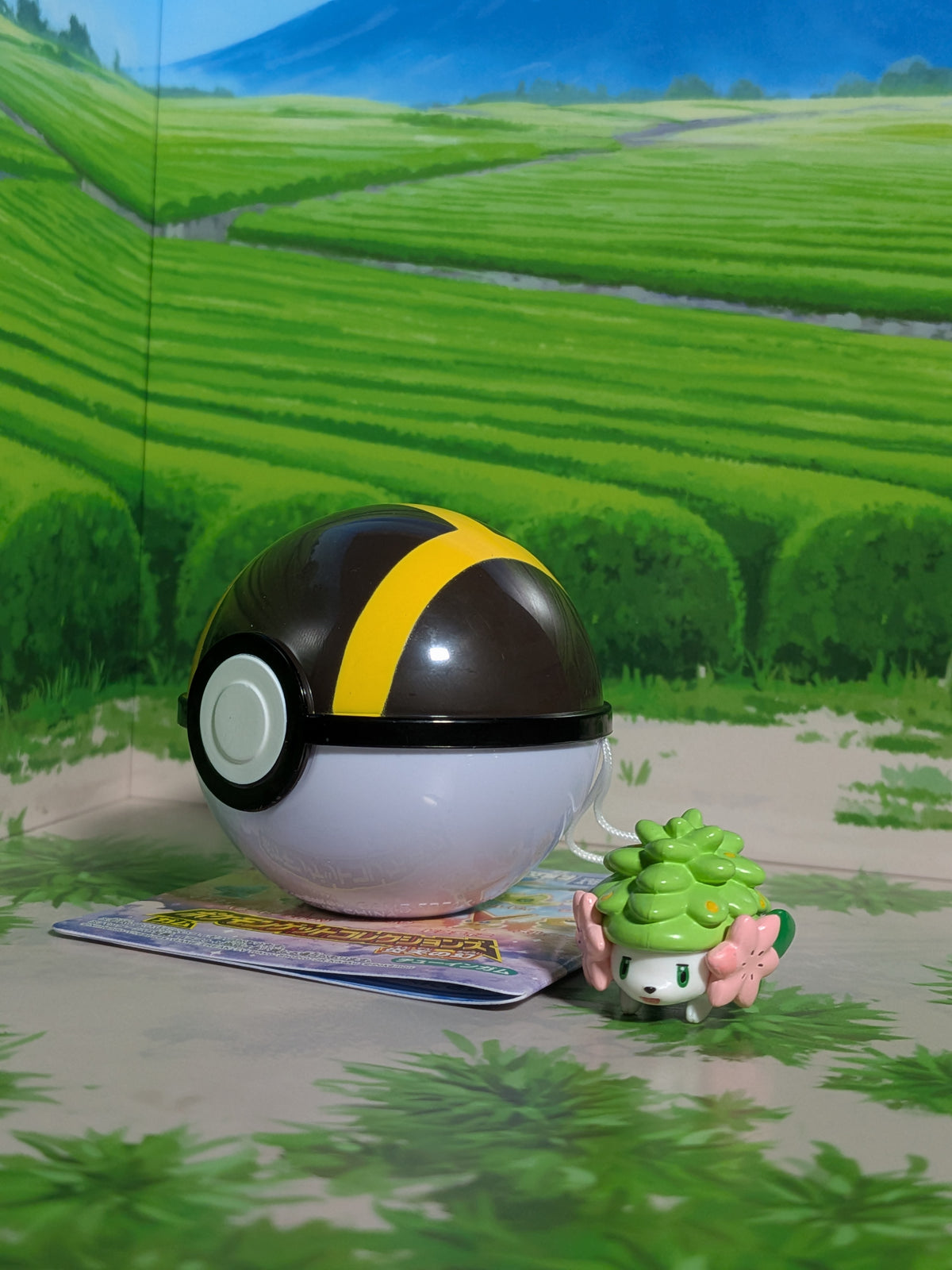 Shokugan: Pokémon Get & Gum - Blazing Sky Illusion - Shaymin (Forme Terrestre) & Ultra Ball (Environ 3 cm)