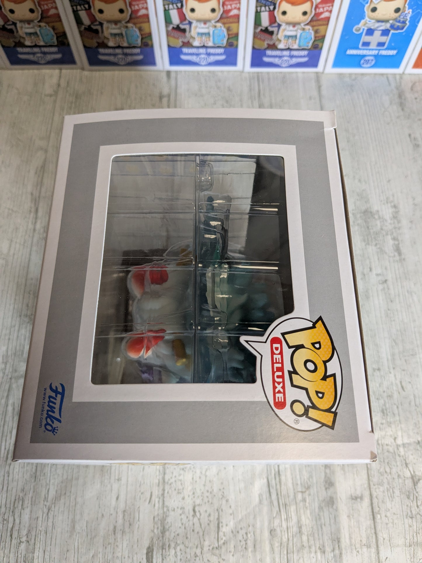 Funko pop 1596 : Yamato (Glow)