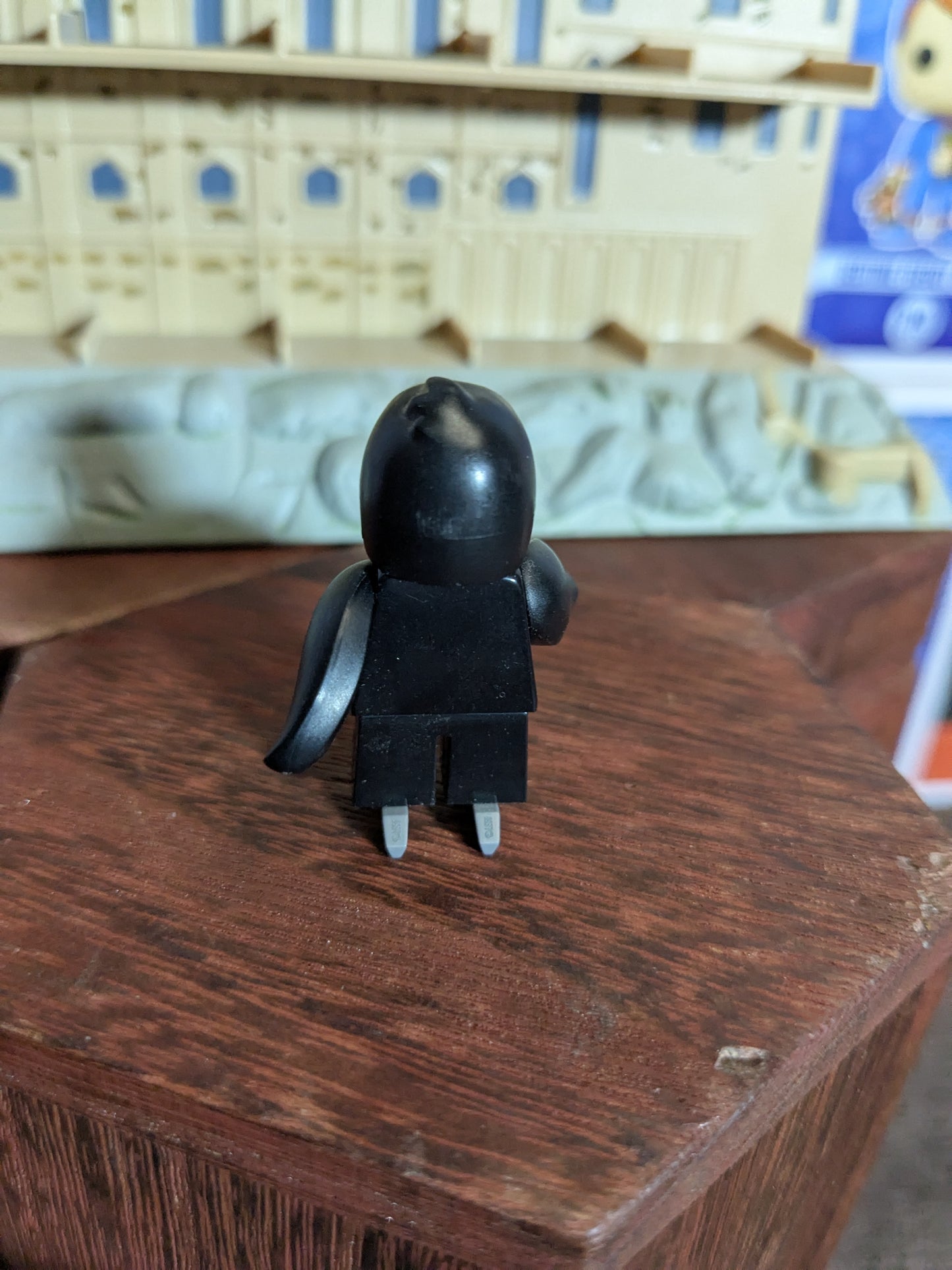 Lego Minifigures : Penguin Boy