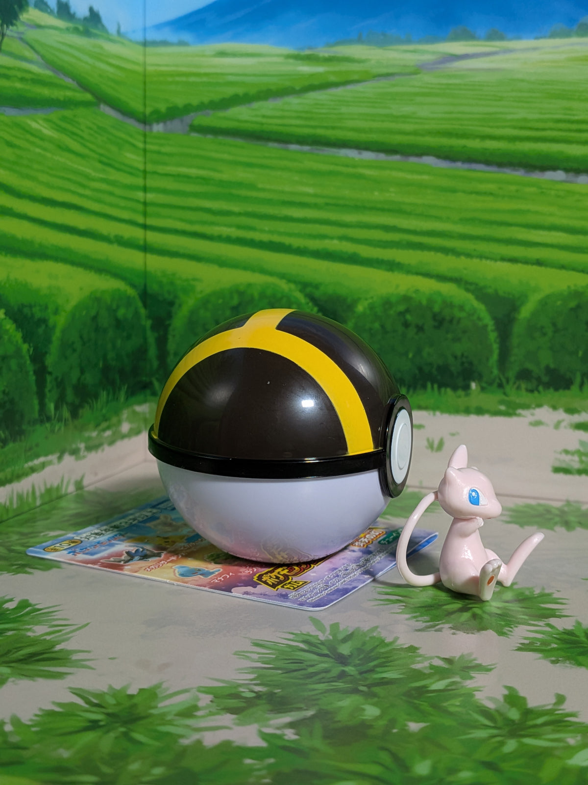 Shokugan: Pokémon Get & Gum - Blazing Sky Illusion - Mew & Ultra Ball (Environ 3 cm)