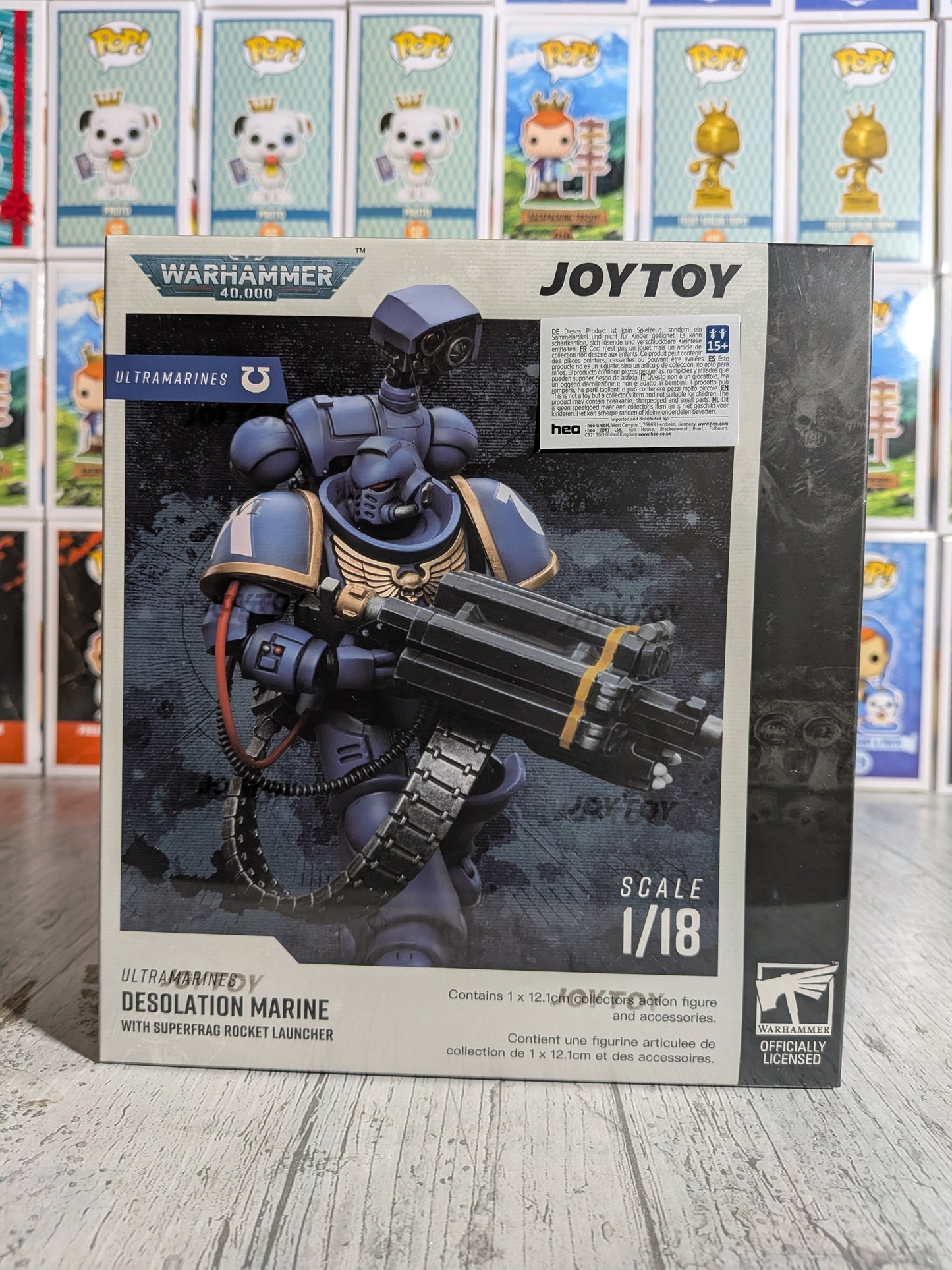 JoyToy Warhammer 40k - Ultramarines Desolation Marine mit Superfrag-Raketenwerfer (12,1cm)
