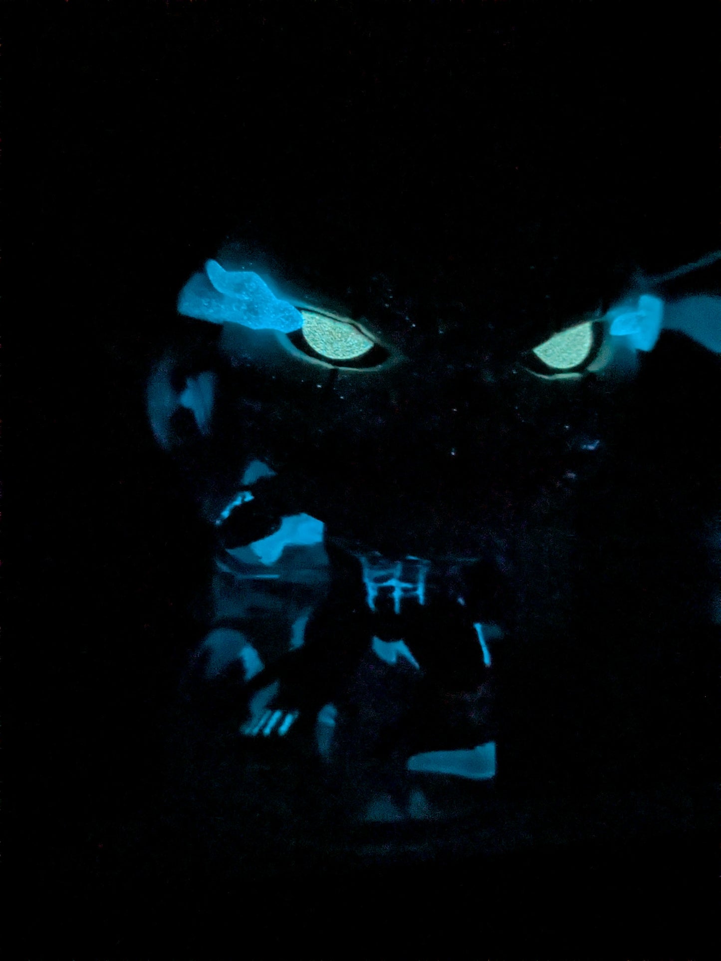 Funko pop Kaiju No. 8 #2084 - Kaiju No. 8 (Chase)