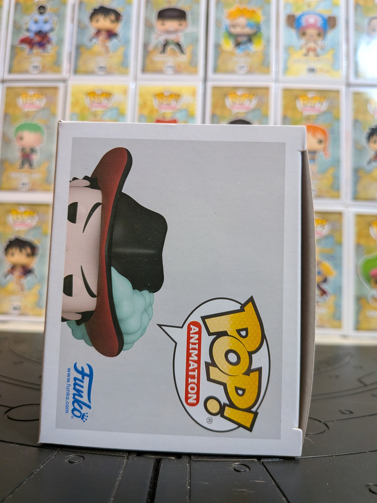 Funko Pop! One Piece #1521 - Dracule Mihawk (Funko Exclusive)