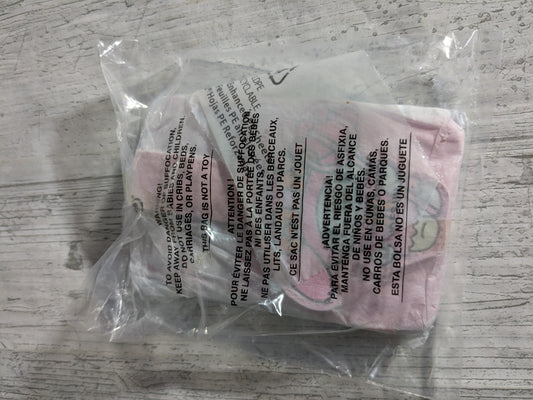 Loungefly : My Melody Devil Cardholder 🌸