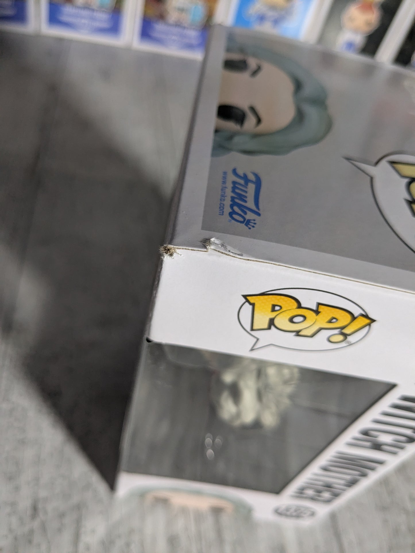 Funko pop 1375 : The Witch Mother (Damaged Box)
