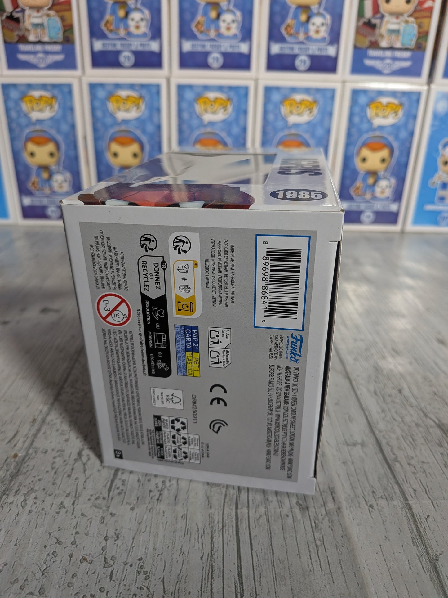 Funko Pop Solo Leveling #1985 - Igris (Chase)
