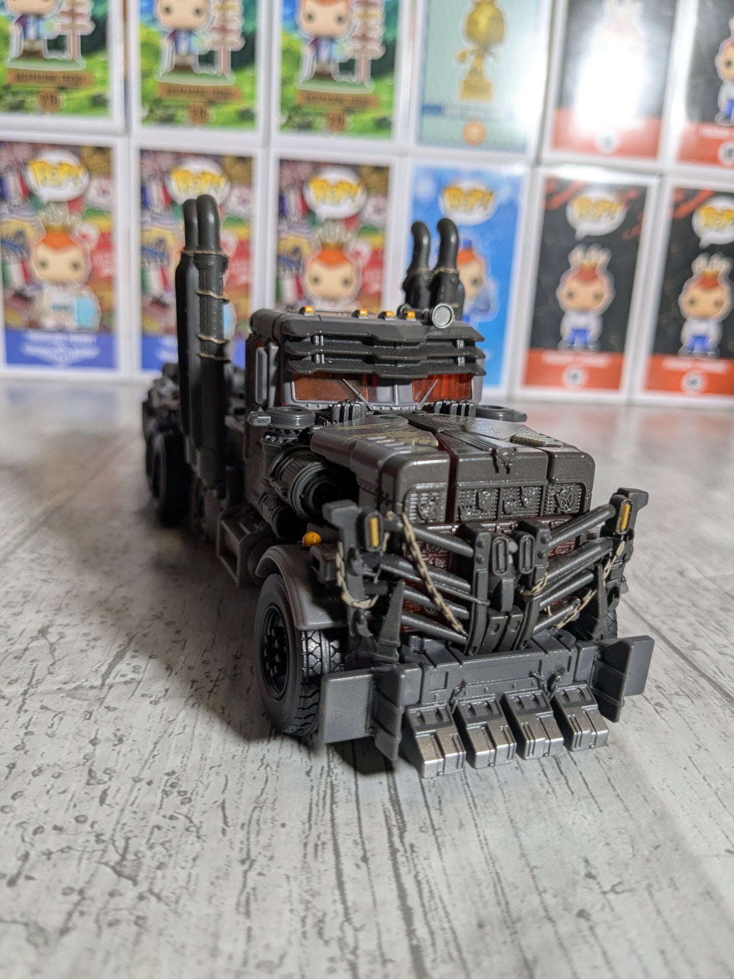 Studio Series 101 : Scourge