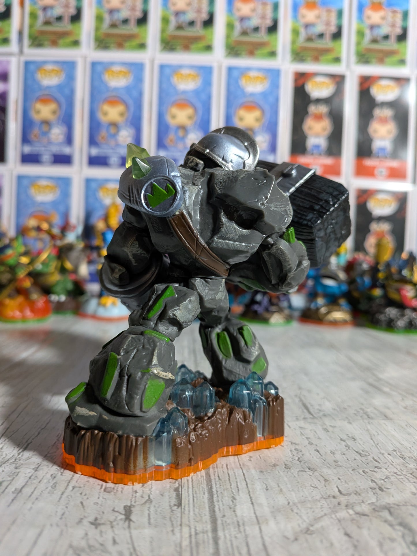 Skylanders Giants – Crusher