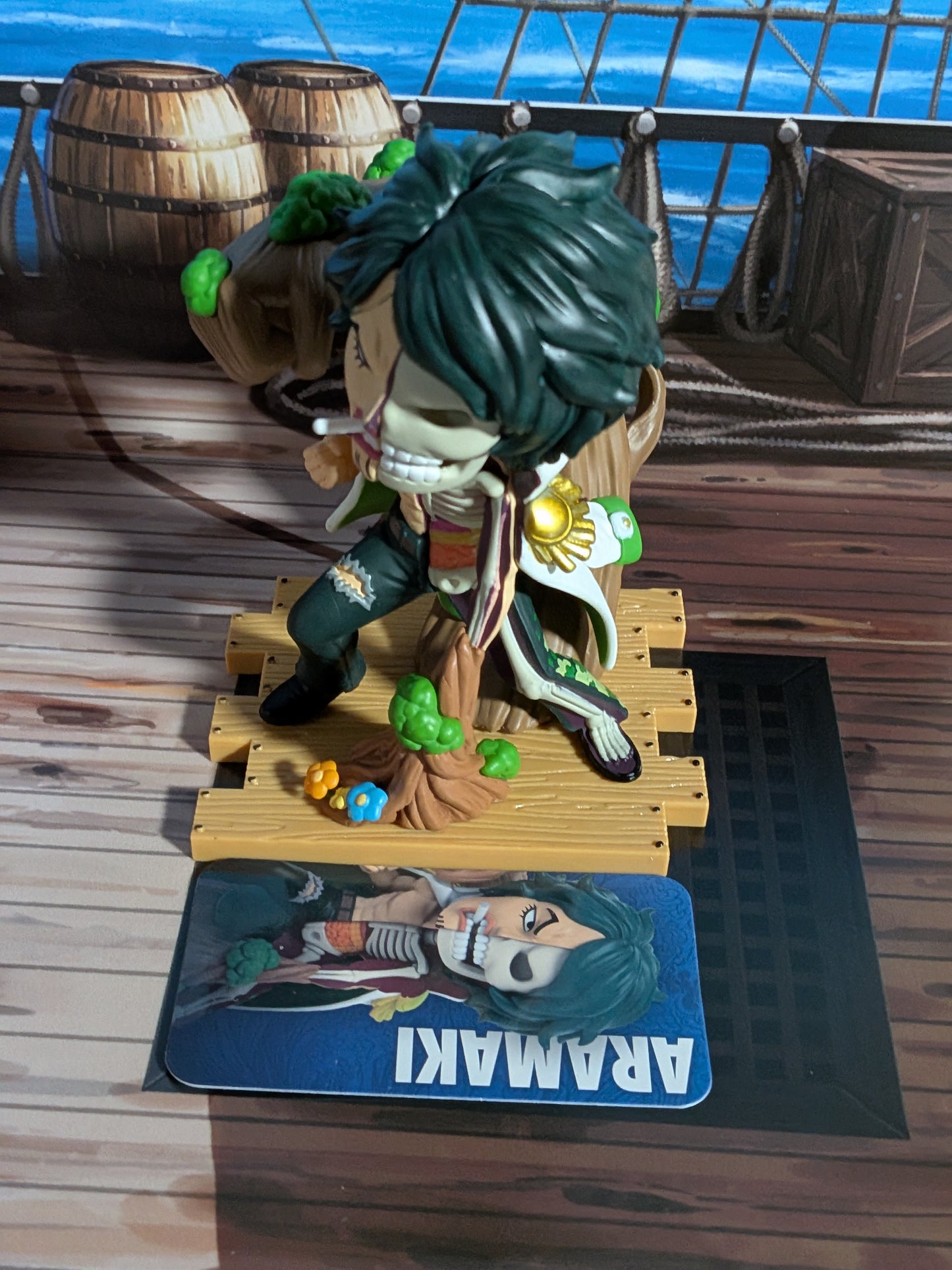 Mighty Jaxx - One Piece Freeny's Hidden Dissectibles Edizione Marines - Aramaki / Ryokugyu (~10cm)