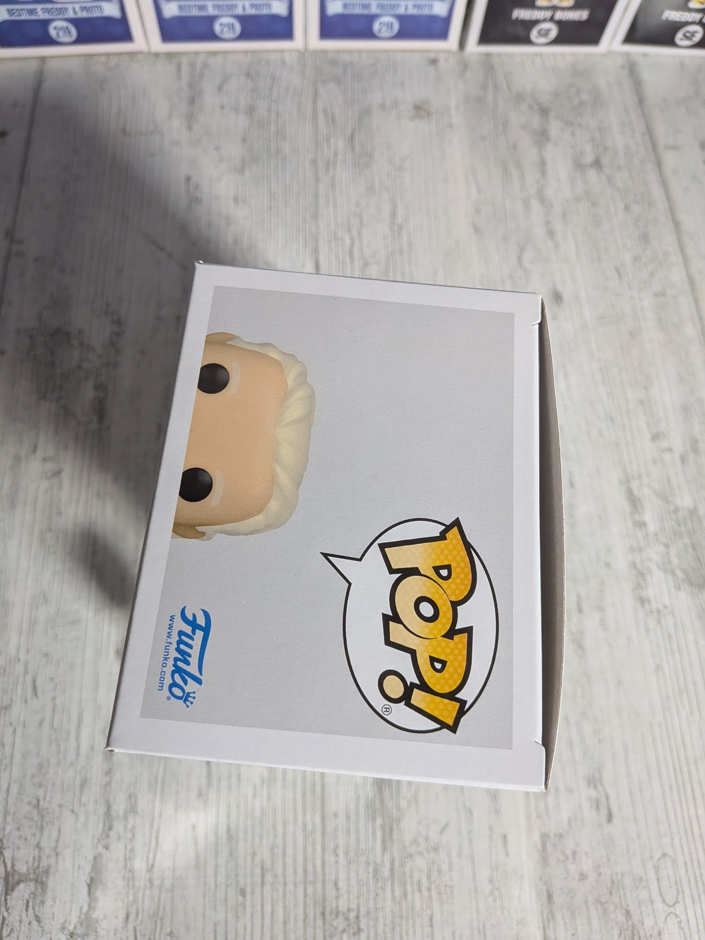 Funko Pop Television #09 - Daemon Targaryen with Dragon Egg