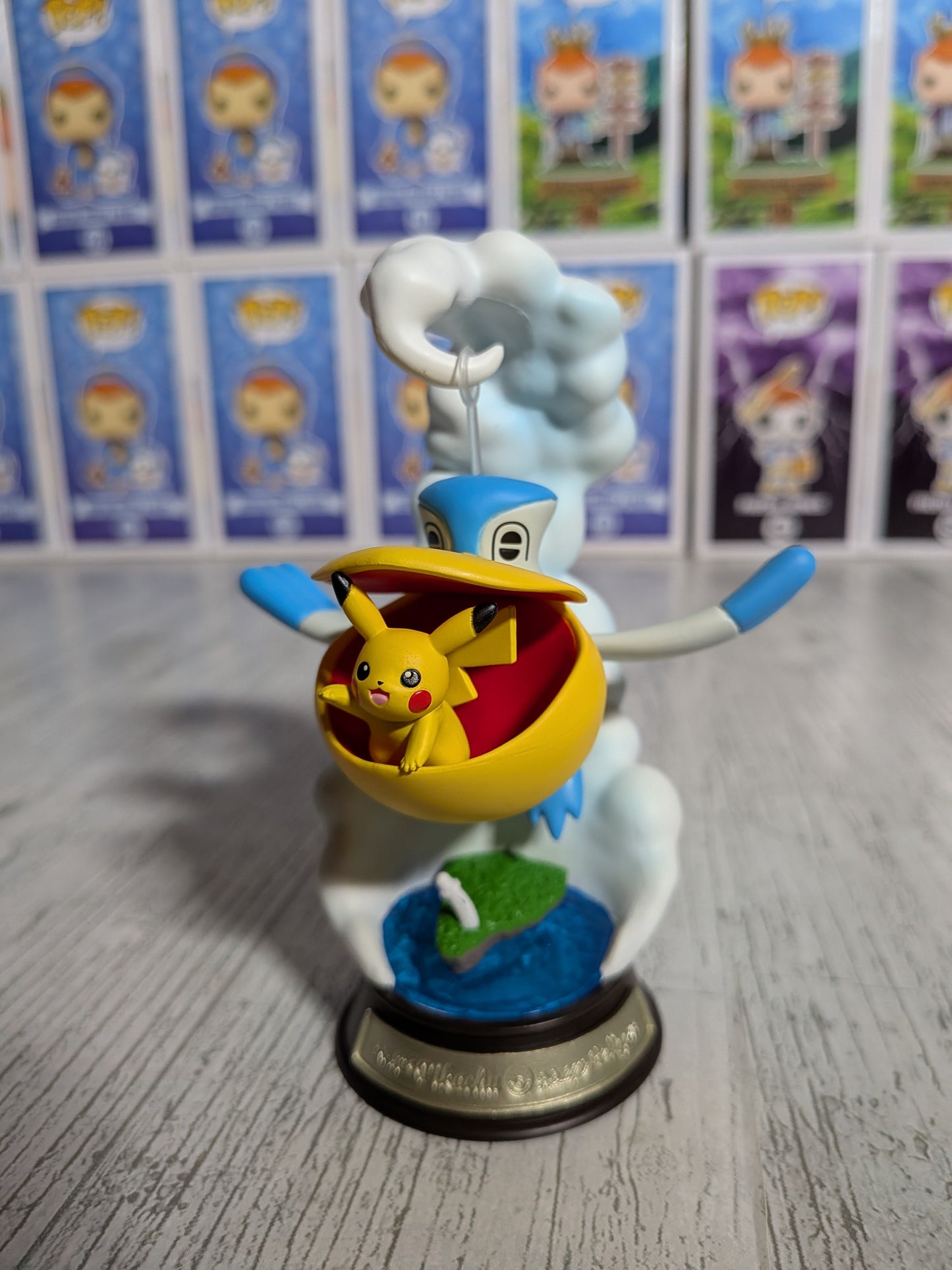 Re-Ment Pokémon Swing Vignette Collection Vol.3 - Pikachu & Bekipan | Pelipper (~10cm)