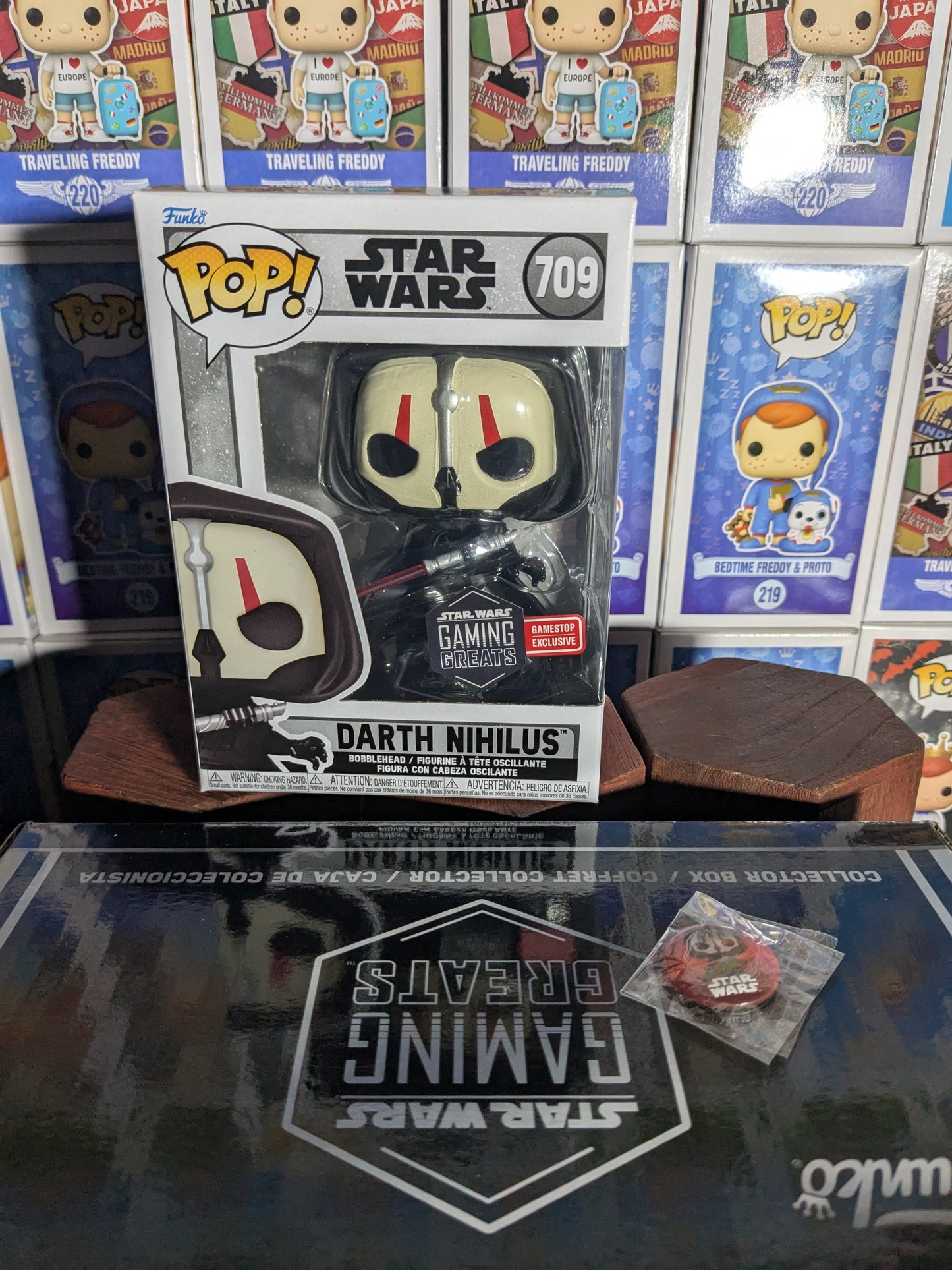 Funko pop : Star Wars Knight of the Old Republic Collector Box (GameStop/Opened Box) - CapyToys
