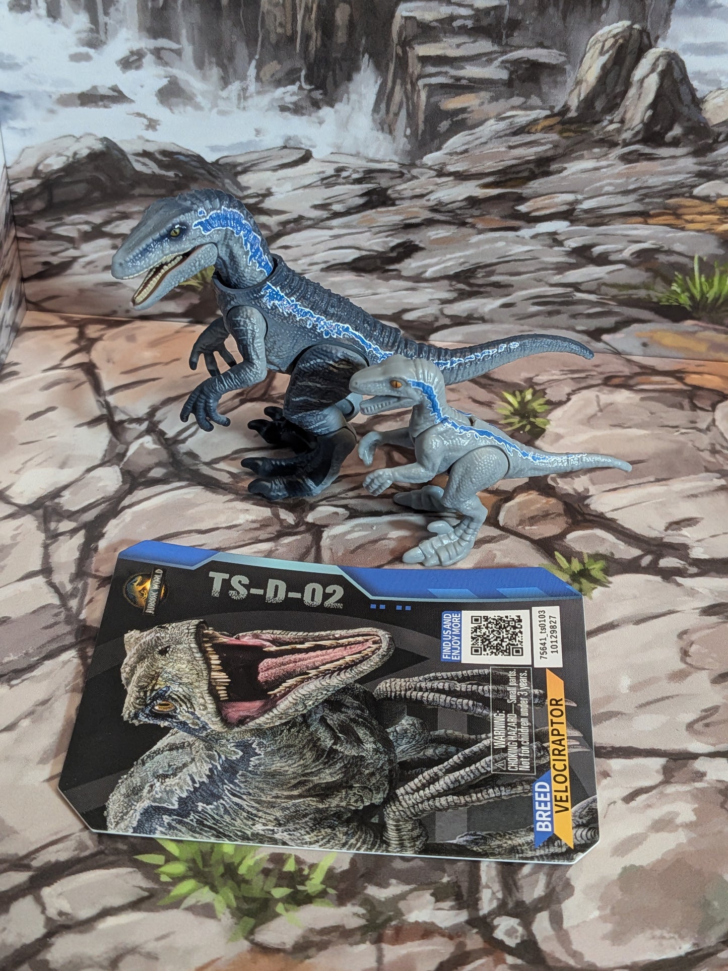 Blokees - Jurassic World Terraventure Ts01 - Velociraptor (Blue with baby) (~9cm)
