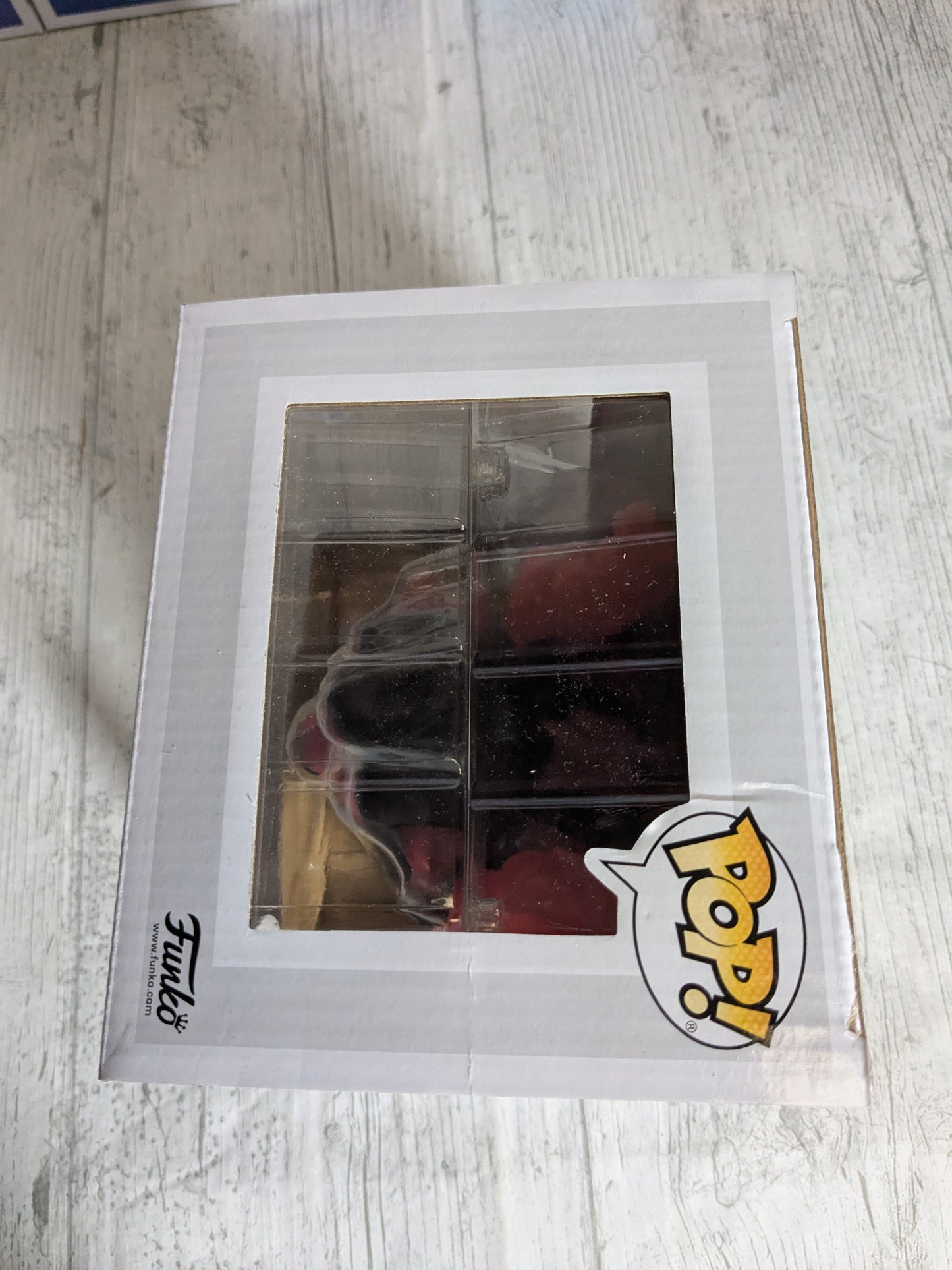 Funko pop 544 : Scar with Flames (Chase / Destroyed Box/ Plastic)