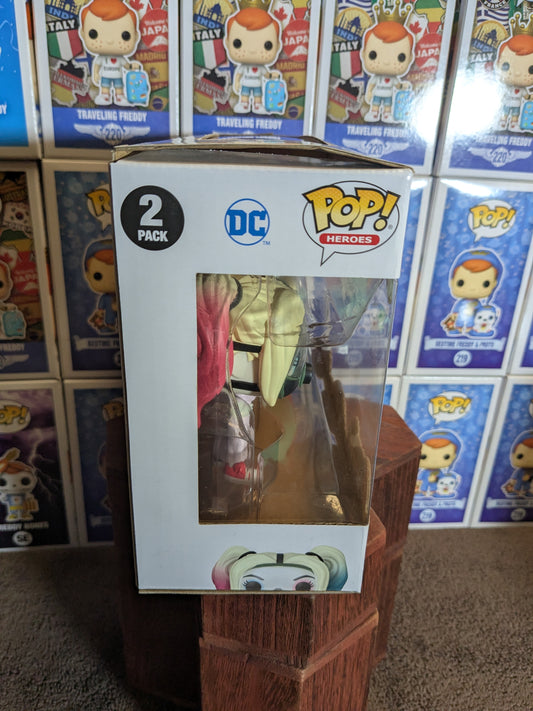 Funko pop : Harley Quinn & Poison Ivy (EEE) - CapyToys