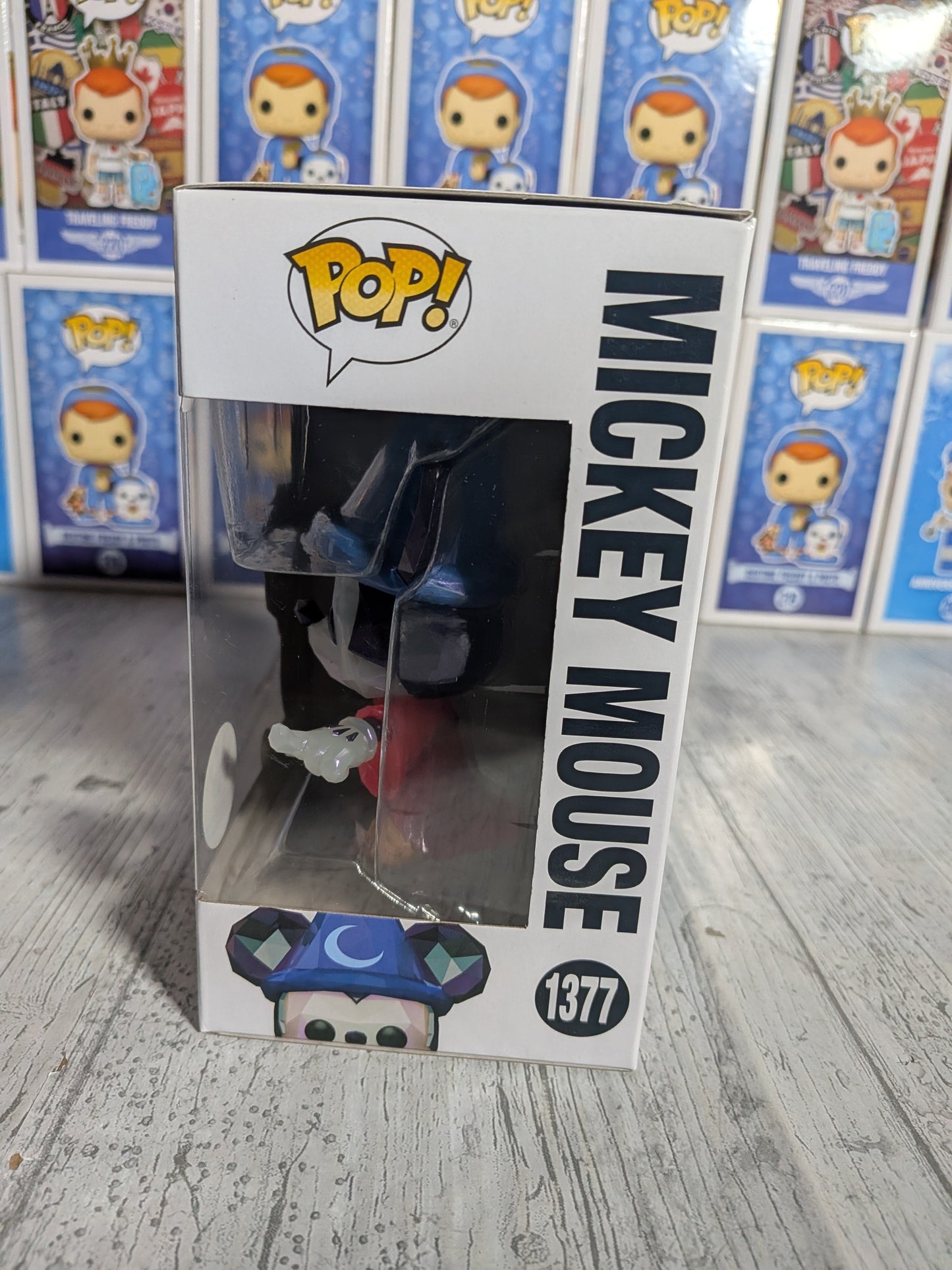 Funko Pop Disney 100 #1377 – Micky Maus (Facet)