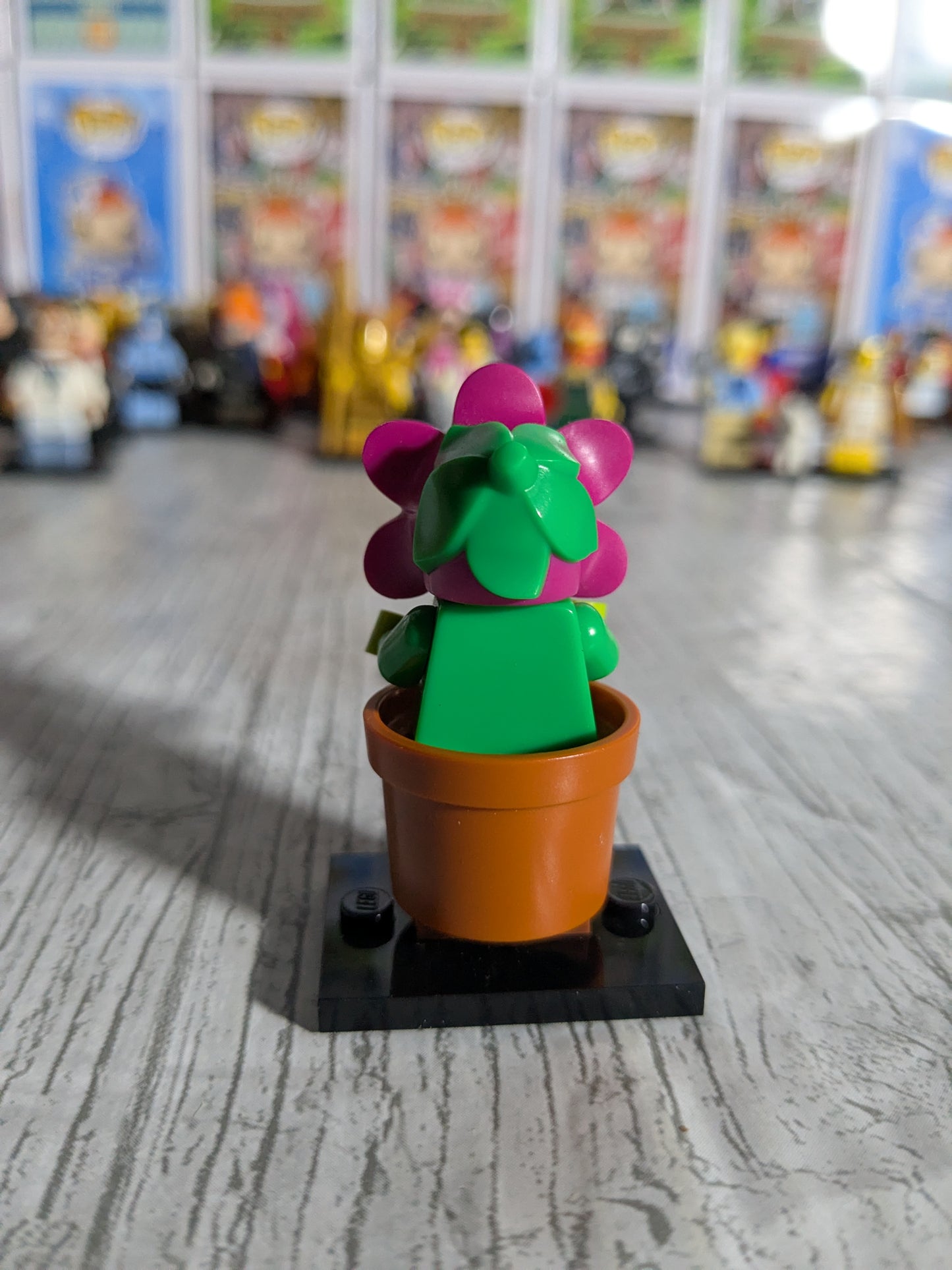 LEGO Minifigures : Flowerpot Girl