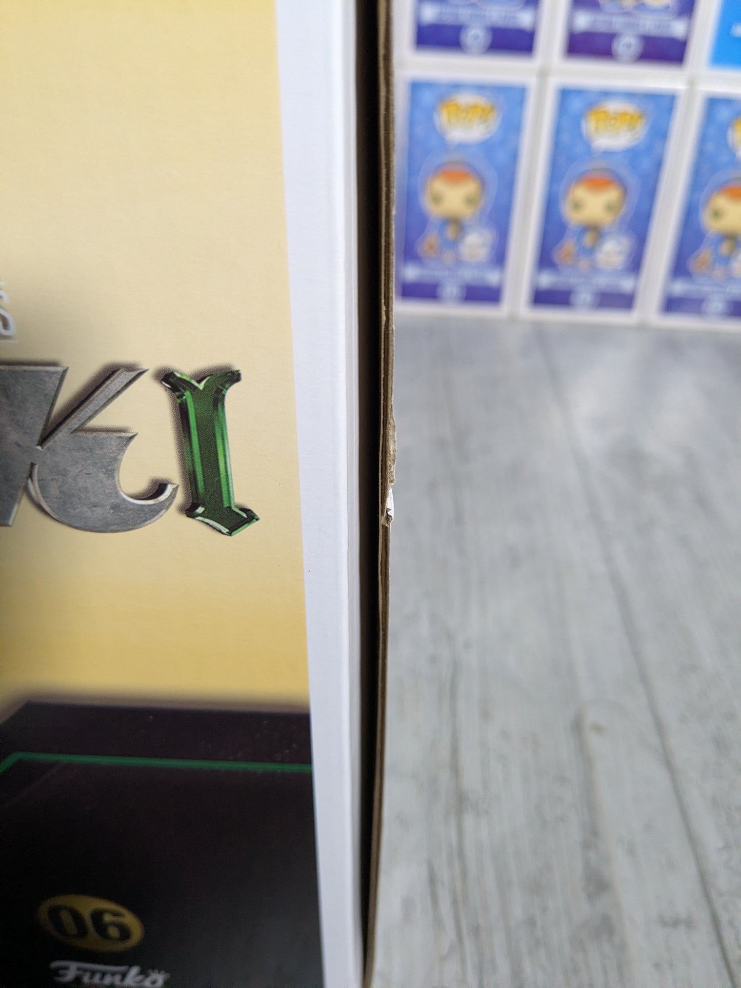 Funko pop Deluxe Marvel Studios Loki #06 - The Void (Damaged Box)