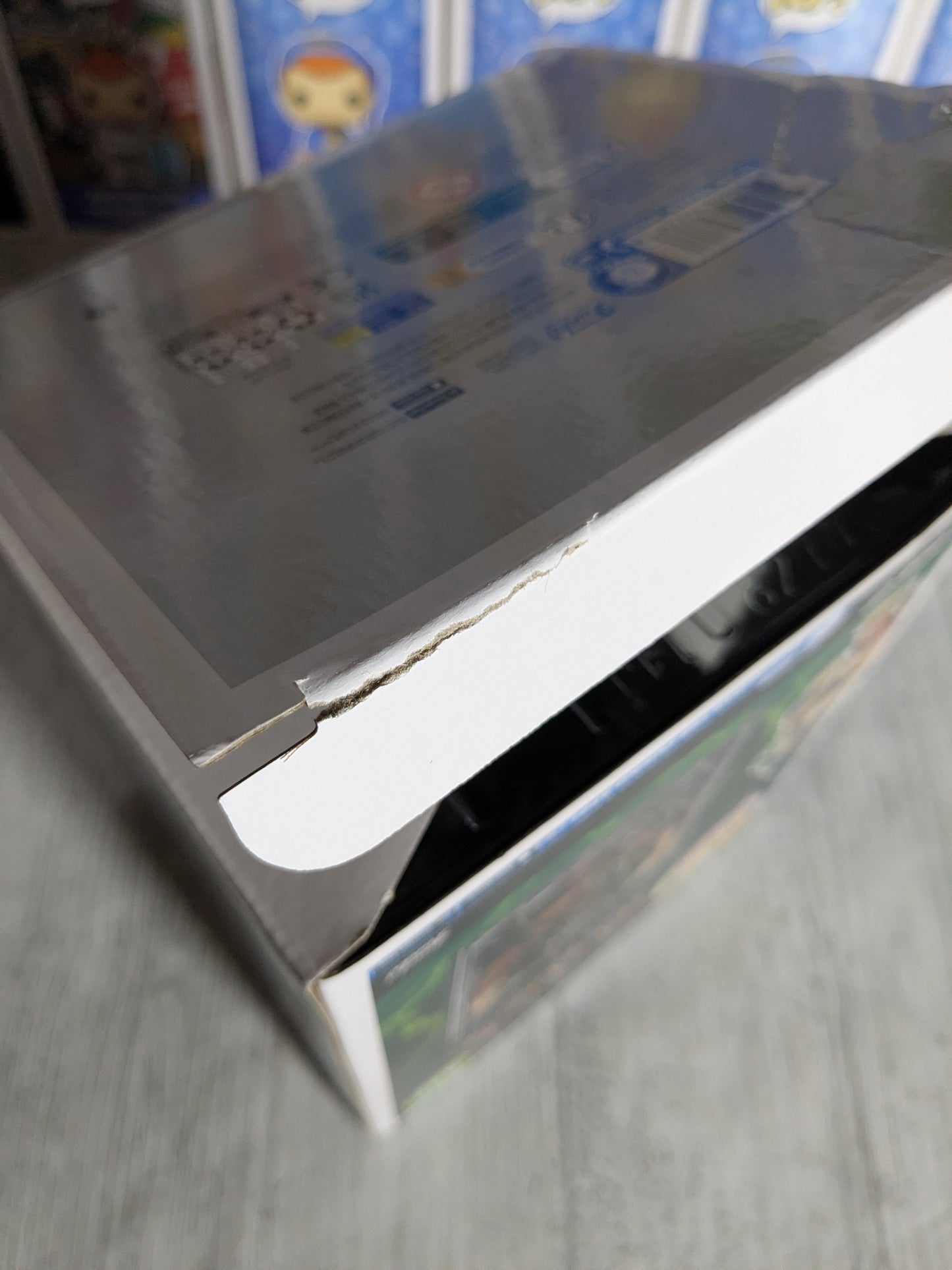 Funko pop Heroes #532 - Bane (GameStop Exclusive/ Glow in The Dark/ Damaged Box/ Damaged Plastic/ Opened)