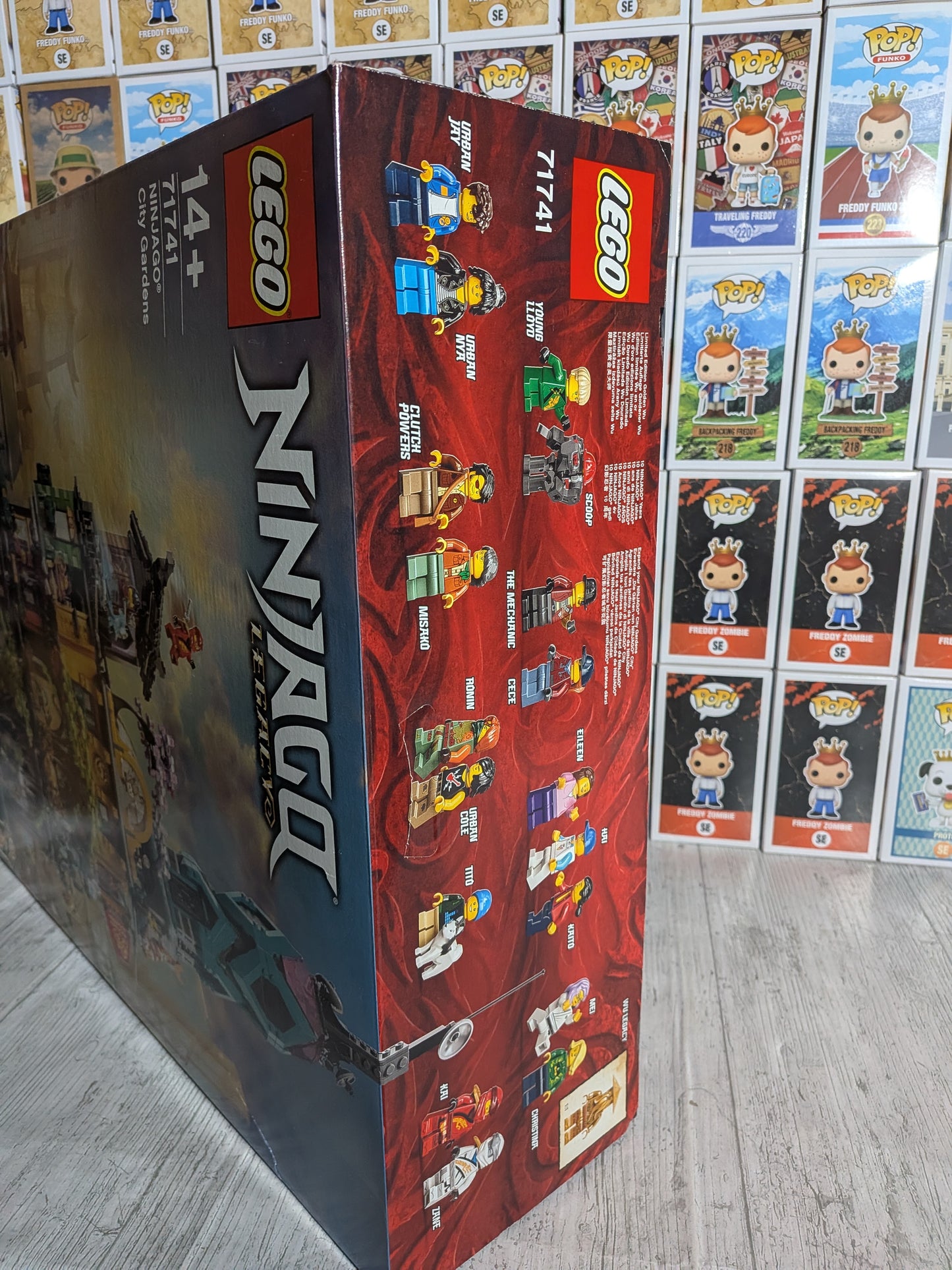 LEGO Ninjago Legacy #71741 - Die Gärten von Ninjago City