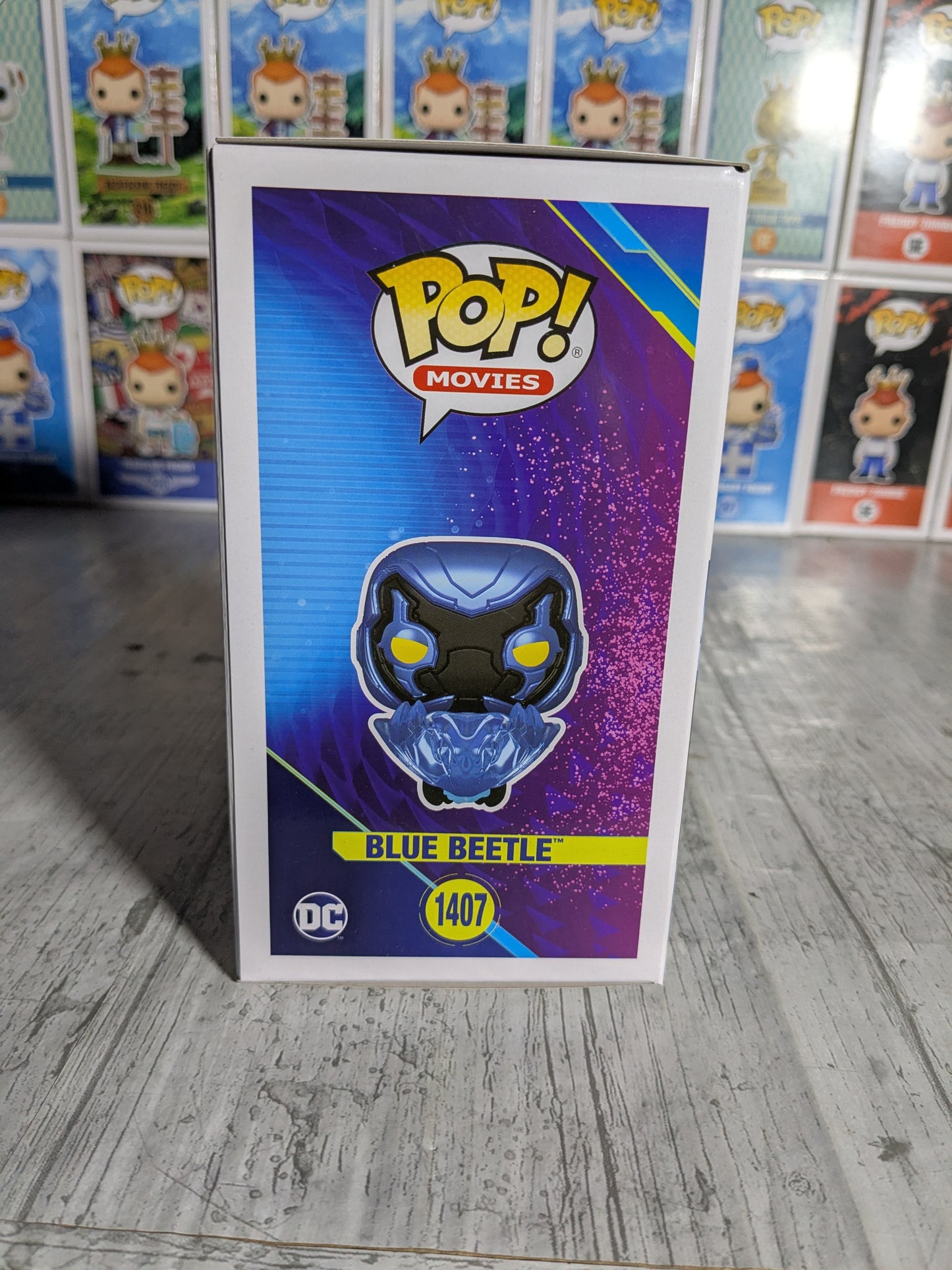 Funko pop 1407 : Blue Beetle (Glow)