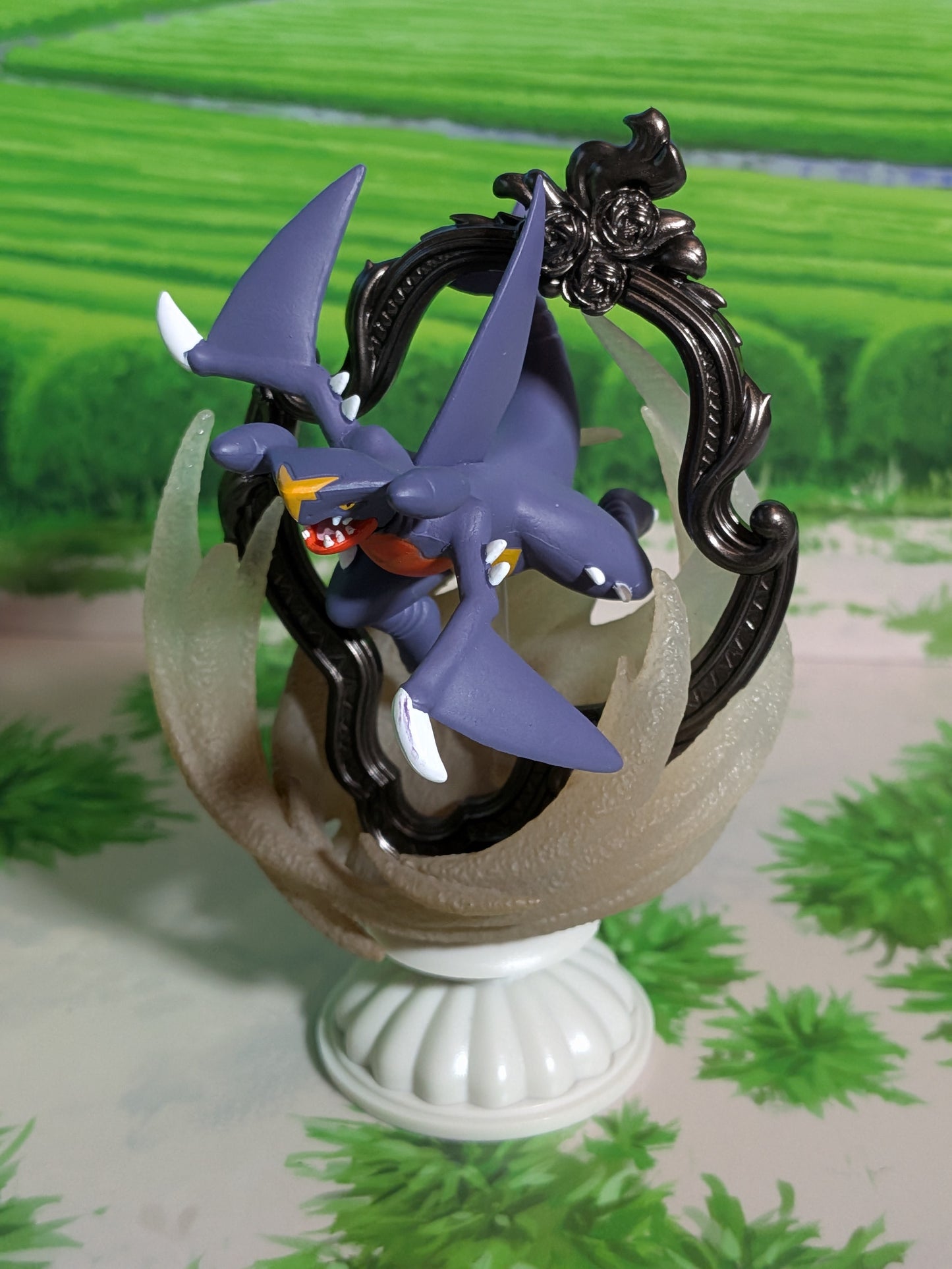 Re-Ment Pokémon - Carchacrok | Garchomp - Decorative Frame Collection 2