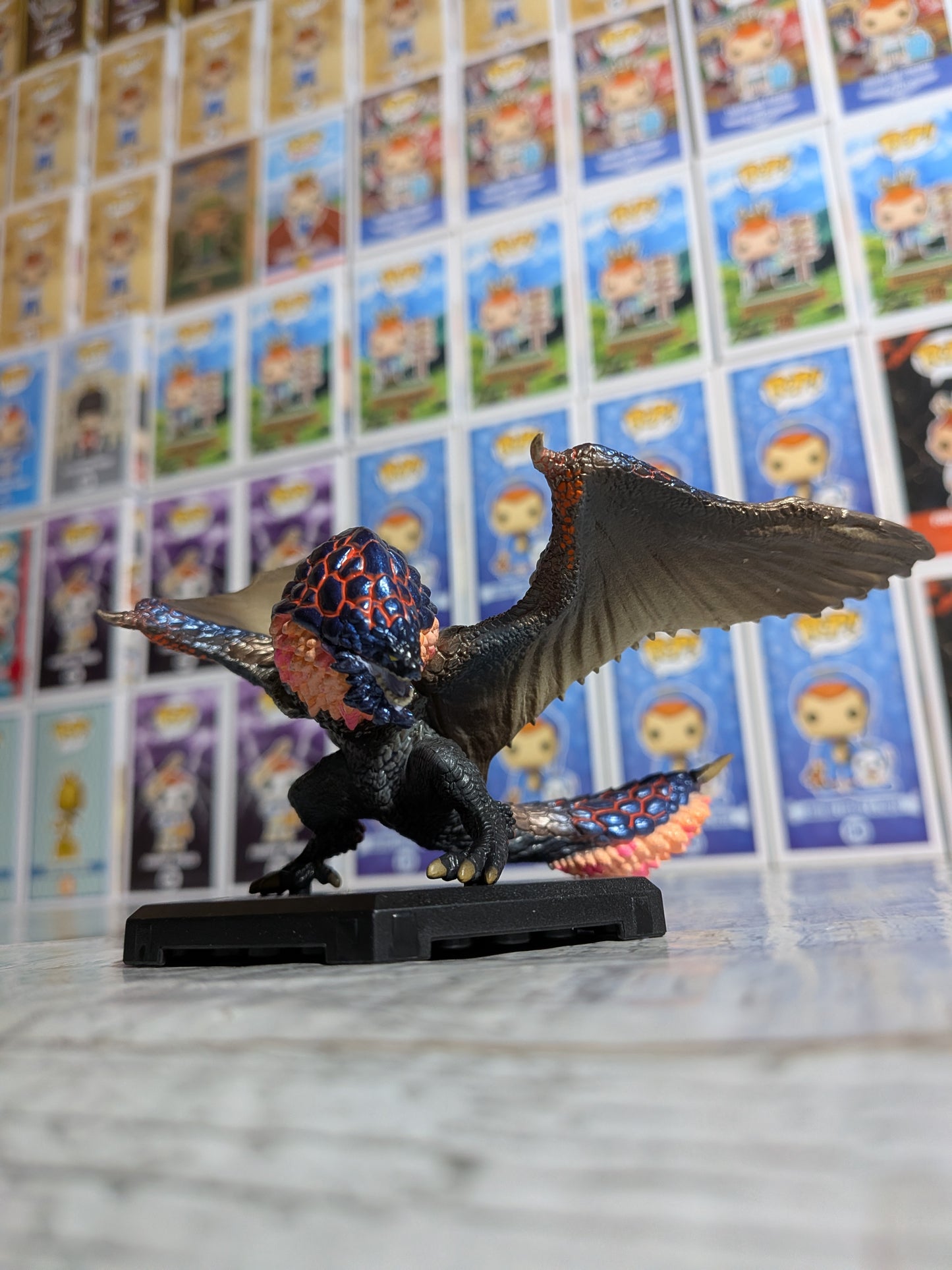 Capcom Figure Builder - CFB Vol. 26 - Monster Hunter Rise Sunbreak - Boiling Crimson Bazelgeuse - env. 10cm