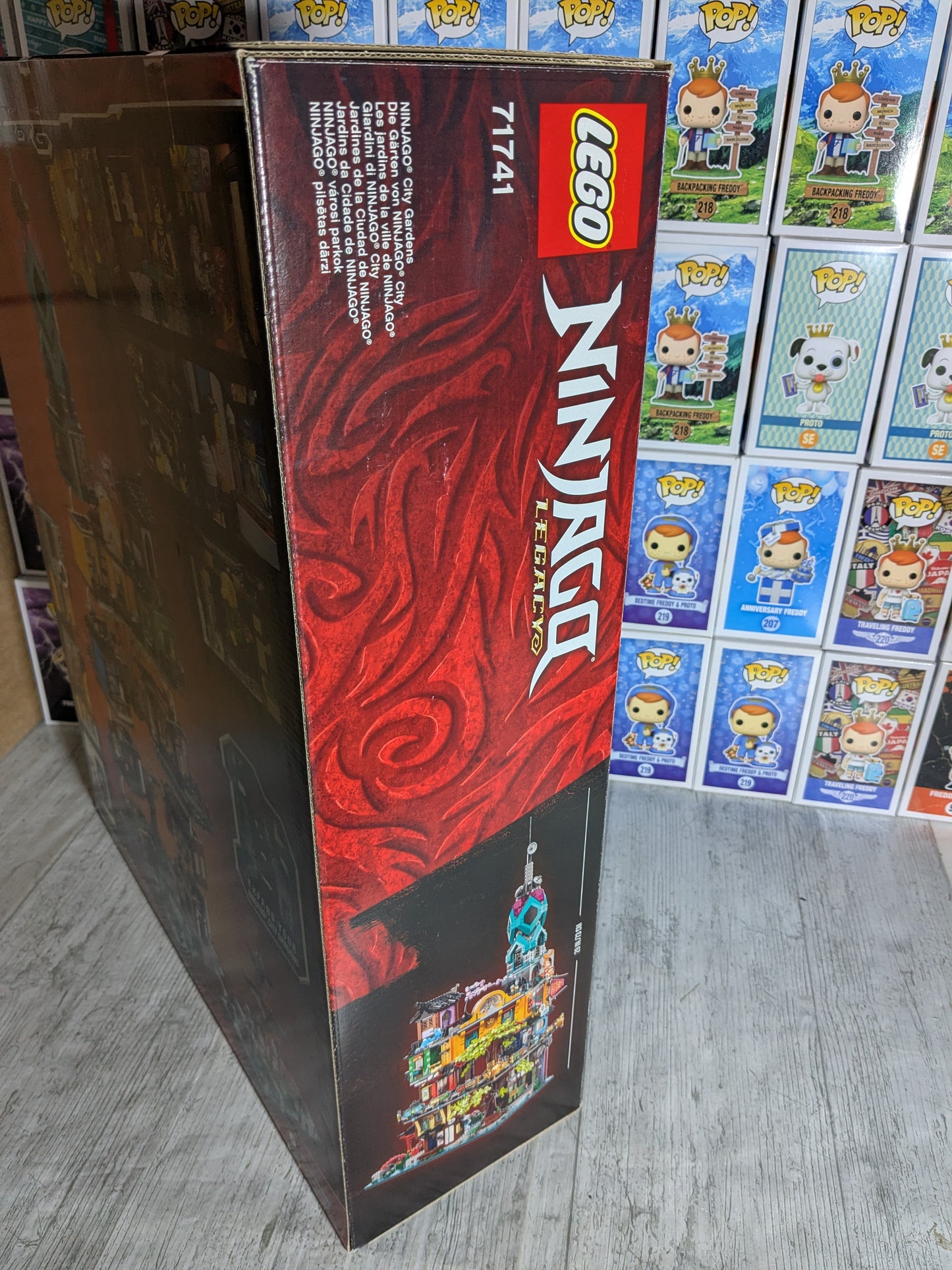 LEGO Ninjago Legacy #71741 : Ninjago City Gardens