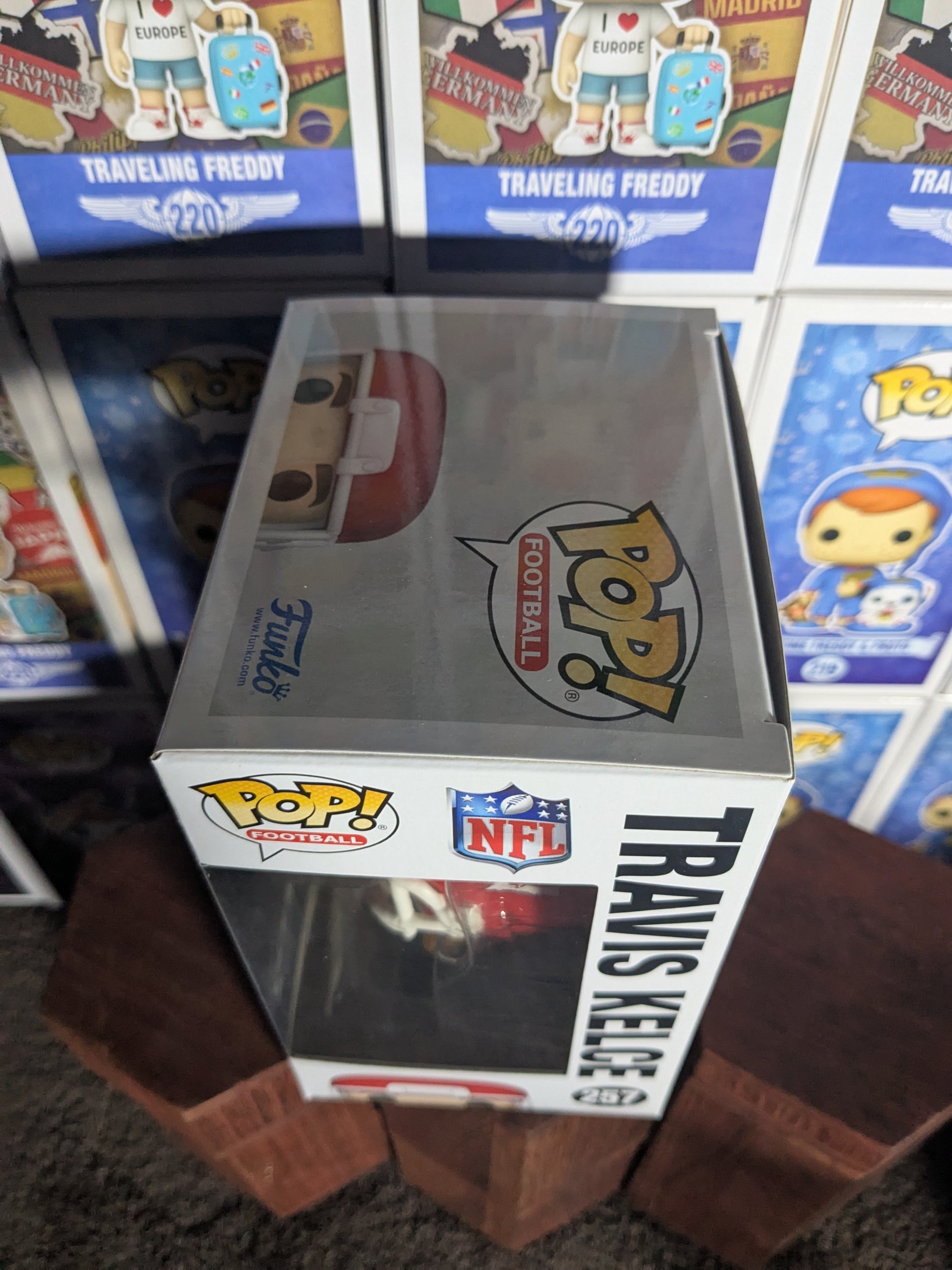 Funko pop 257 : Travis Kelce - CapyToys