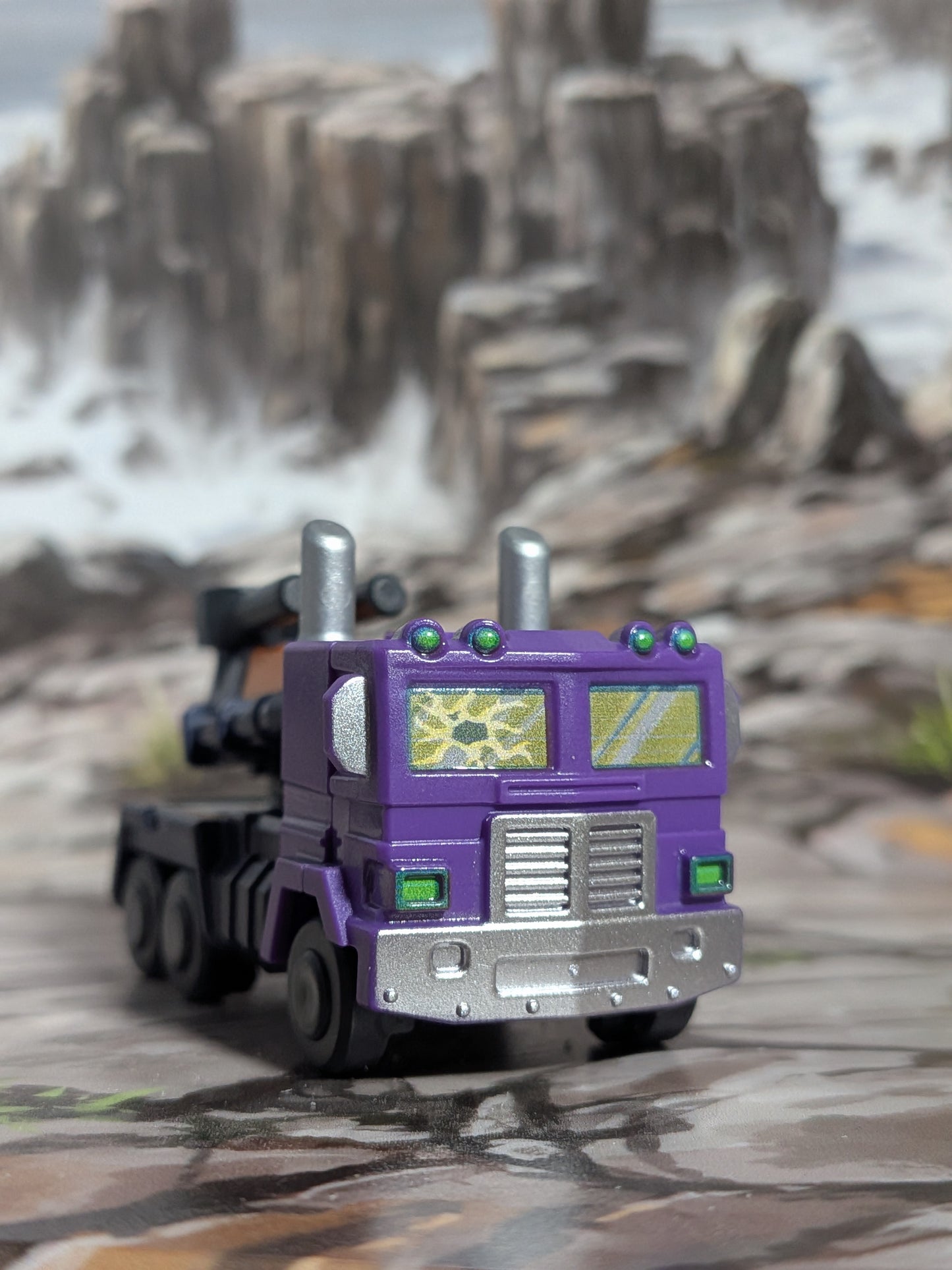 Blokees - Transformers - Shattered Glass Optimus Prime (Heavy Metal War) — Véhicule & Jeton Collector