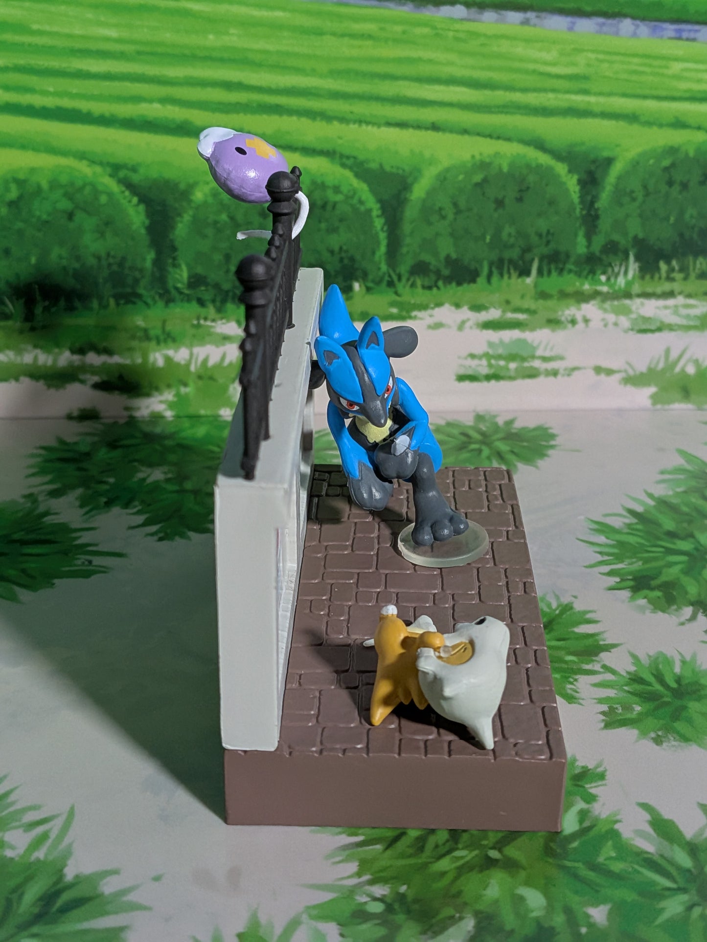 Re-Ment Pokémon Town 2 Festival Street Corner - Lucario & Osselait (~10cm)