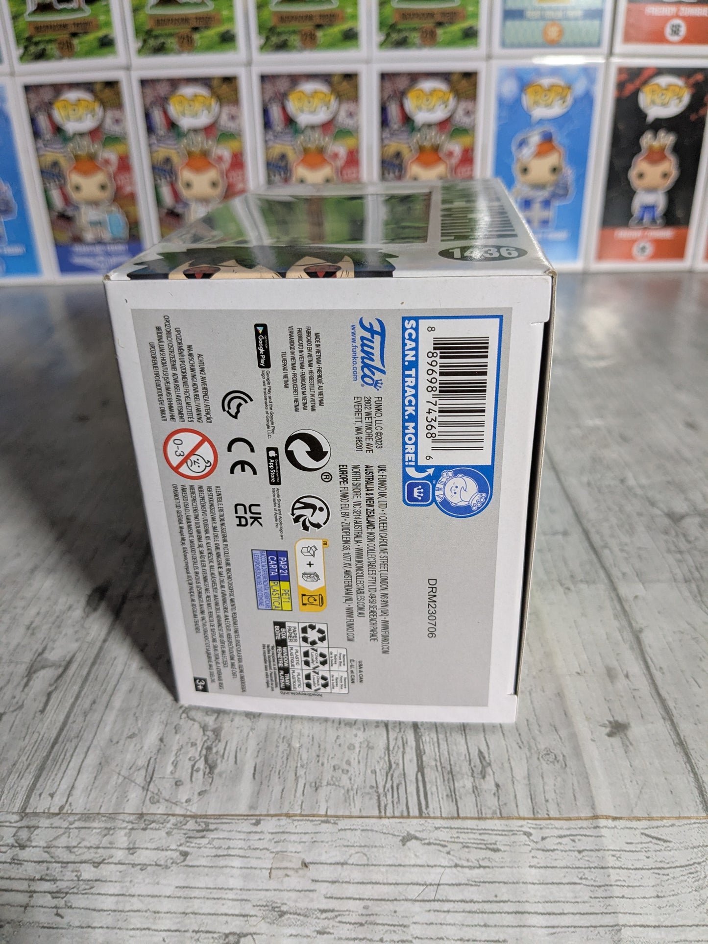 Funko pop 1436 : Sasuke Uchiha (Glow)