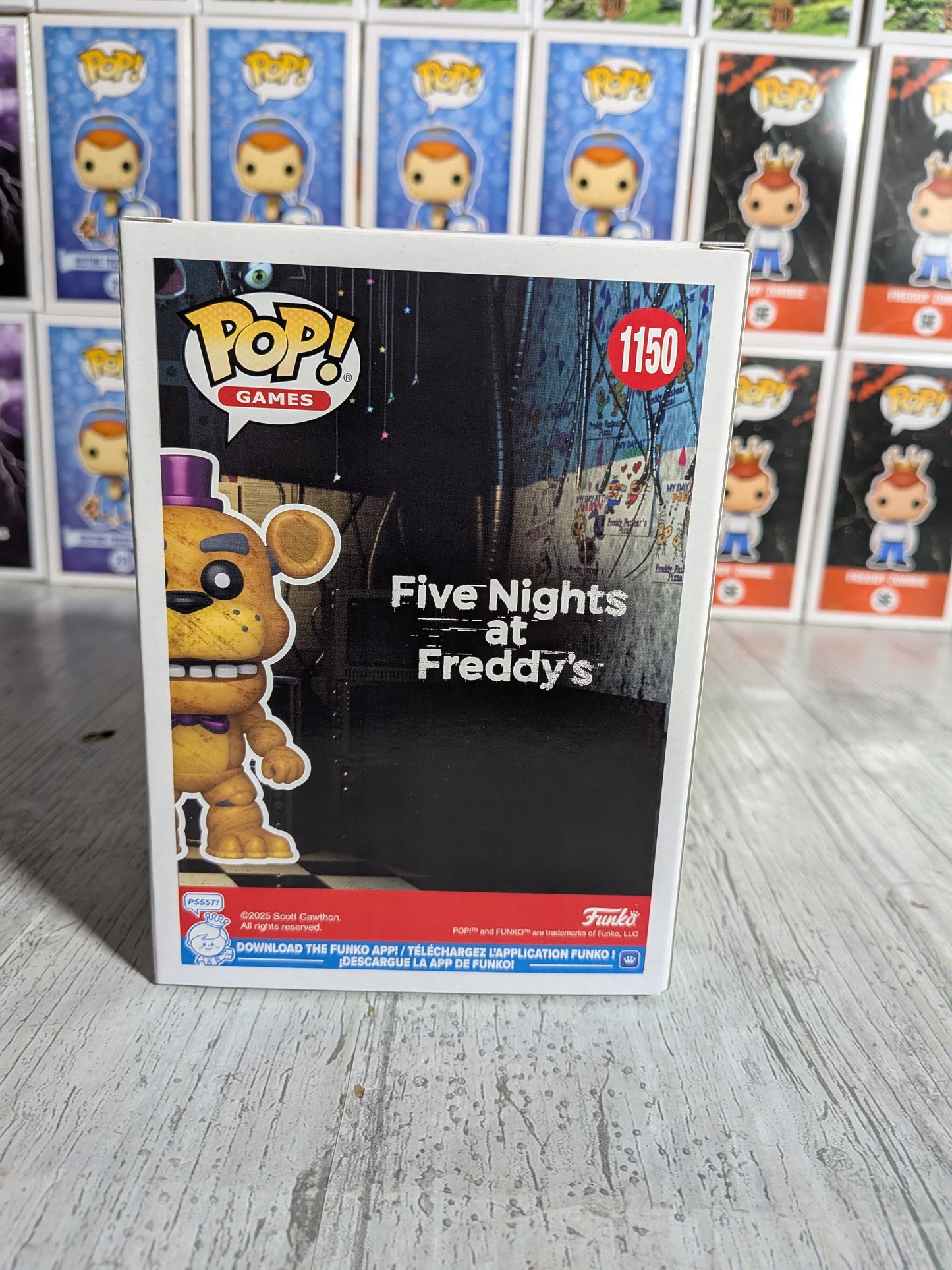 Funko Pop Five Nights at Freddy's #1150 – Fredbear (9500 Stück/Geöffnet/Beschädigter Kunststoff)
