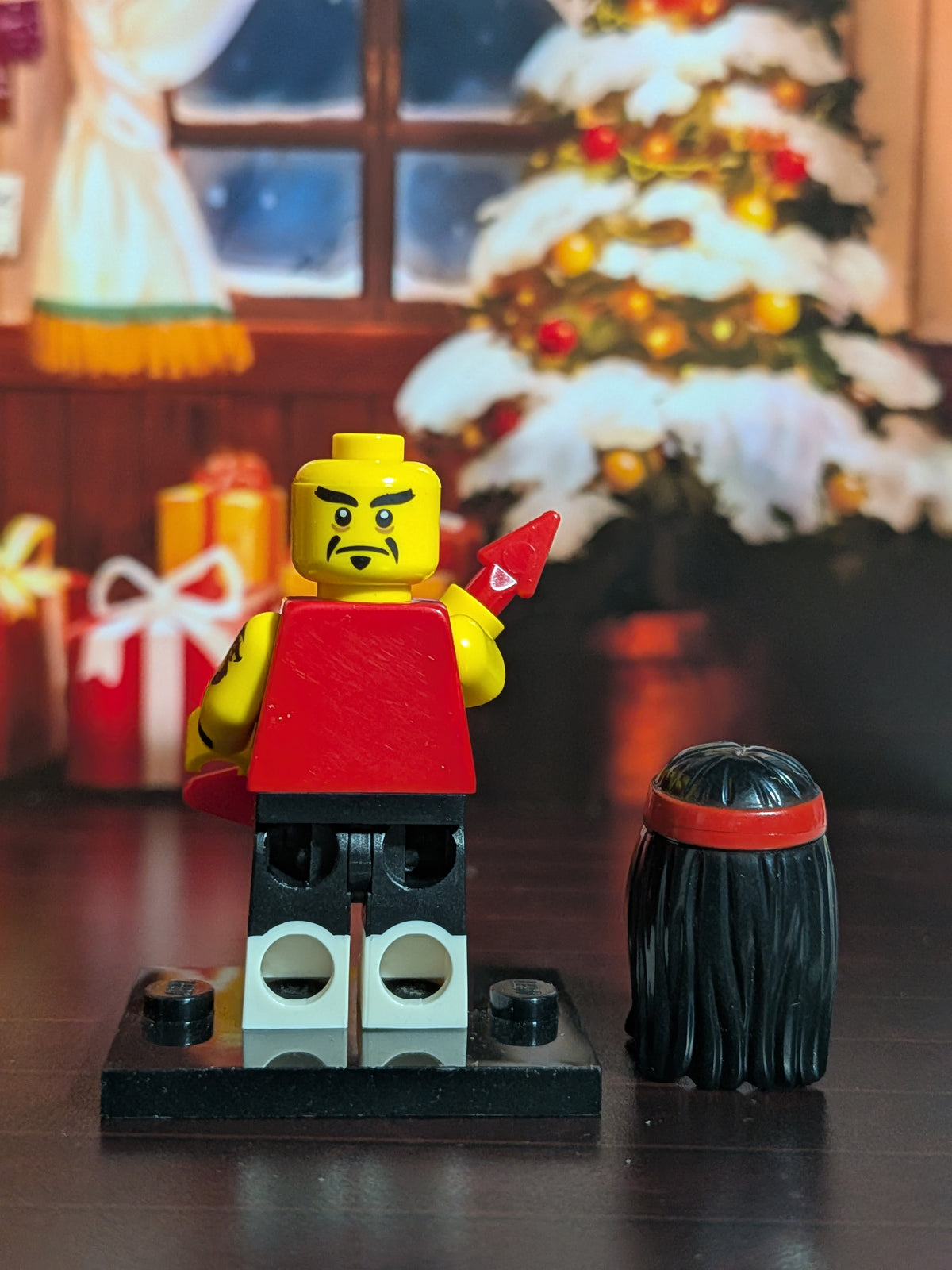 LEGO Minifigures - Gong & Guitar Rocker
