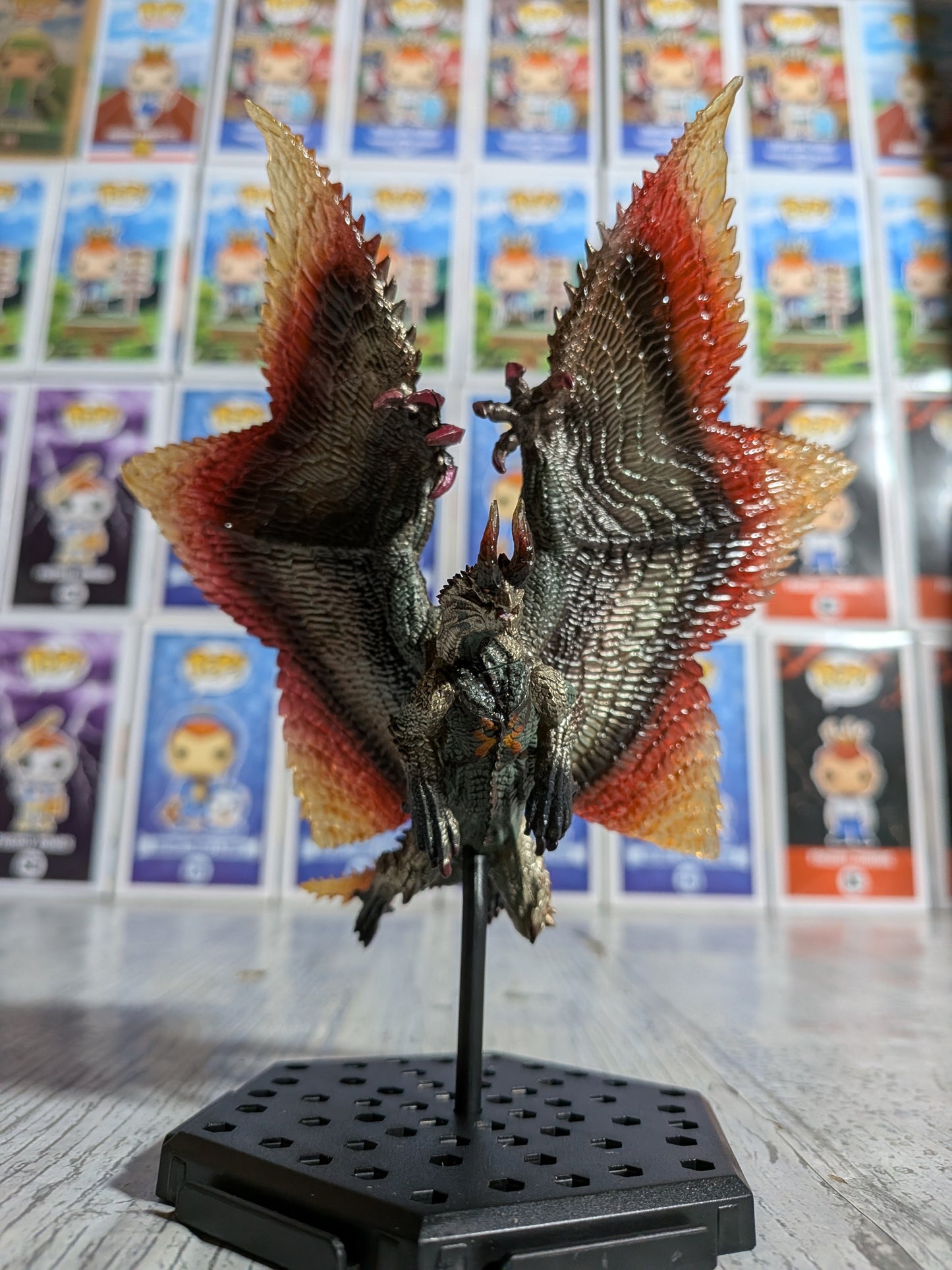 Capcom Figure Builder - CFB Vol. 26 - Monster Hunter Rise Sunbreak - Risen Shagaru Magala - env. 12cm